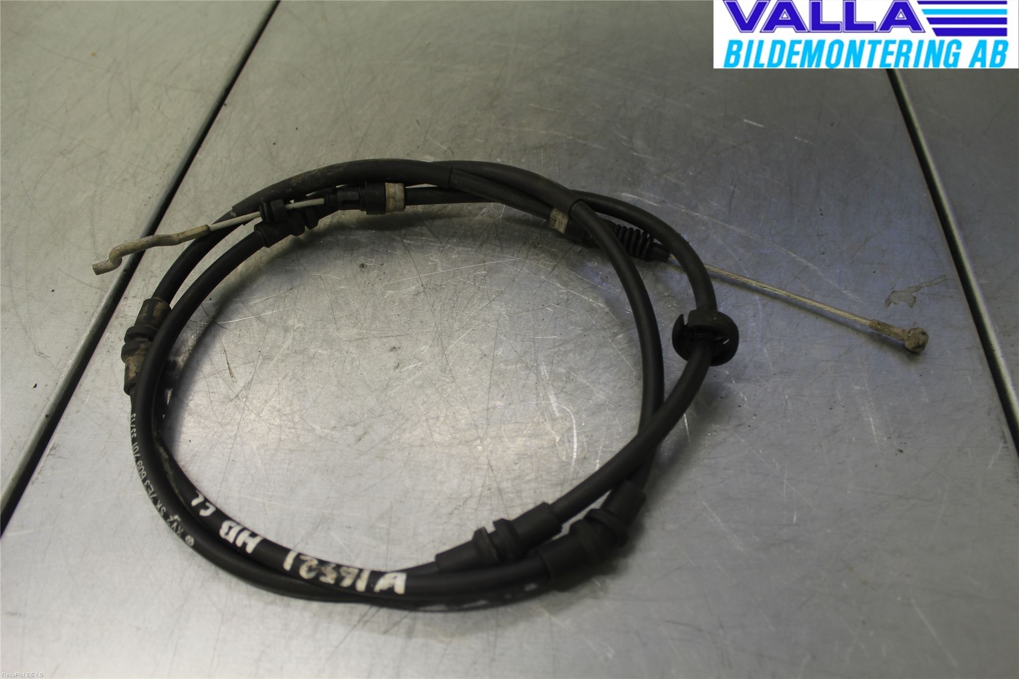 Volkswagen VW TRANSP/CARAVELLE (T5) 04-15 Wire Parkbremswire