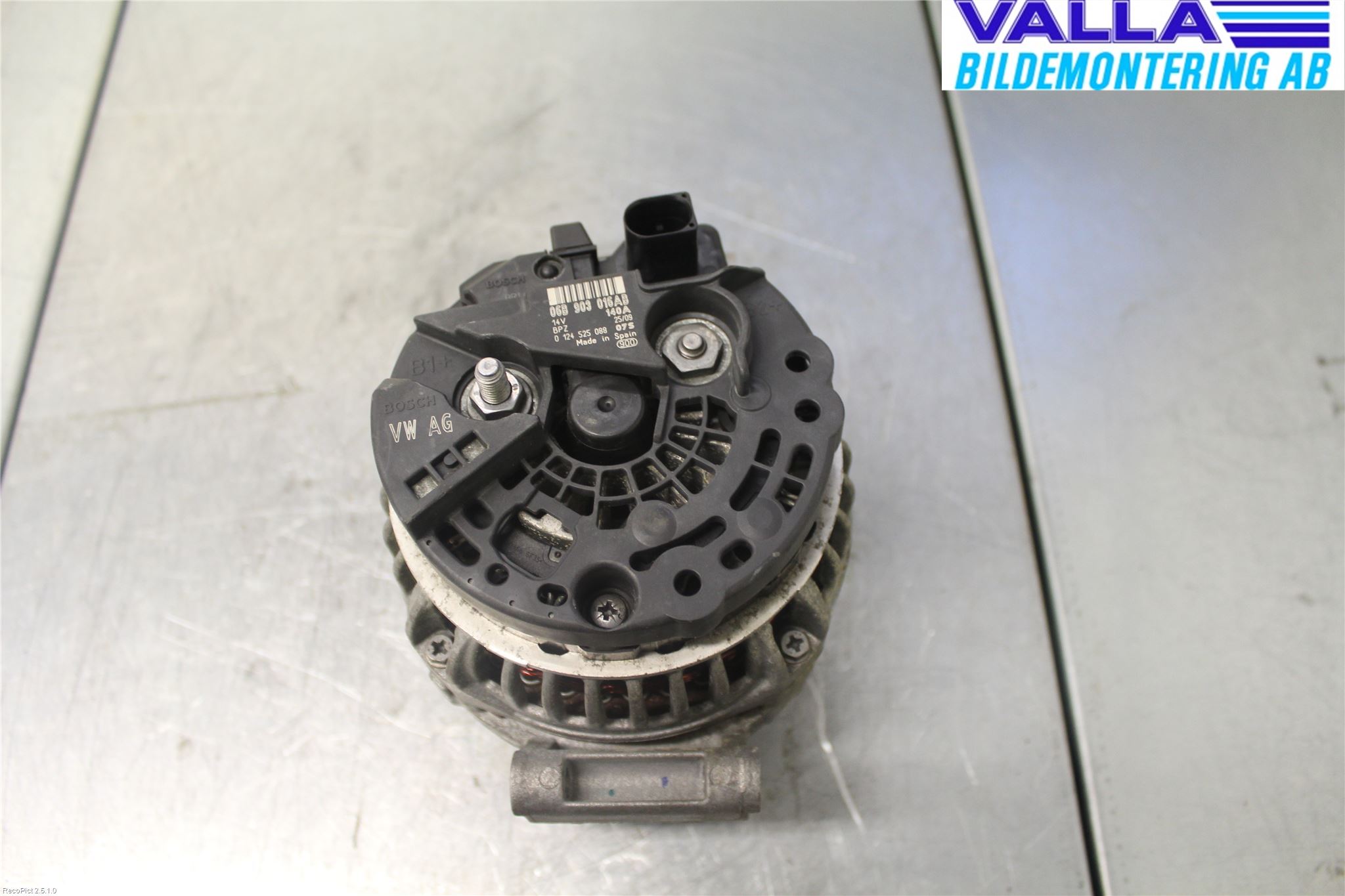 Volkswagen VW GOLF VI 09-13 Dynamo