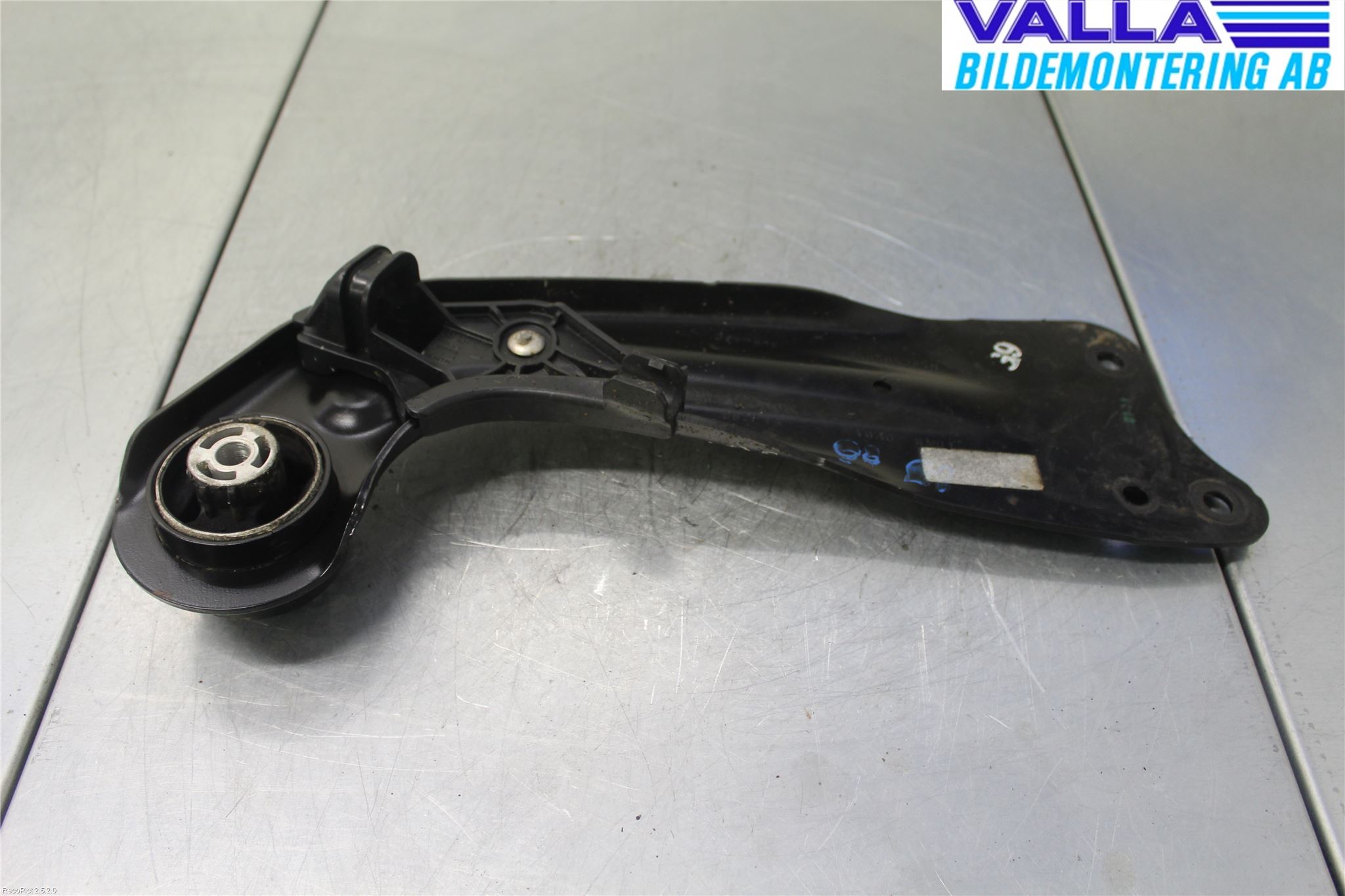 Volkswagen VW GOLF VI 09-13 Bærearm Bak Venstre
