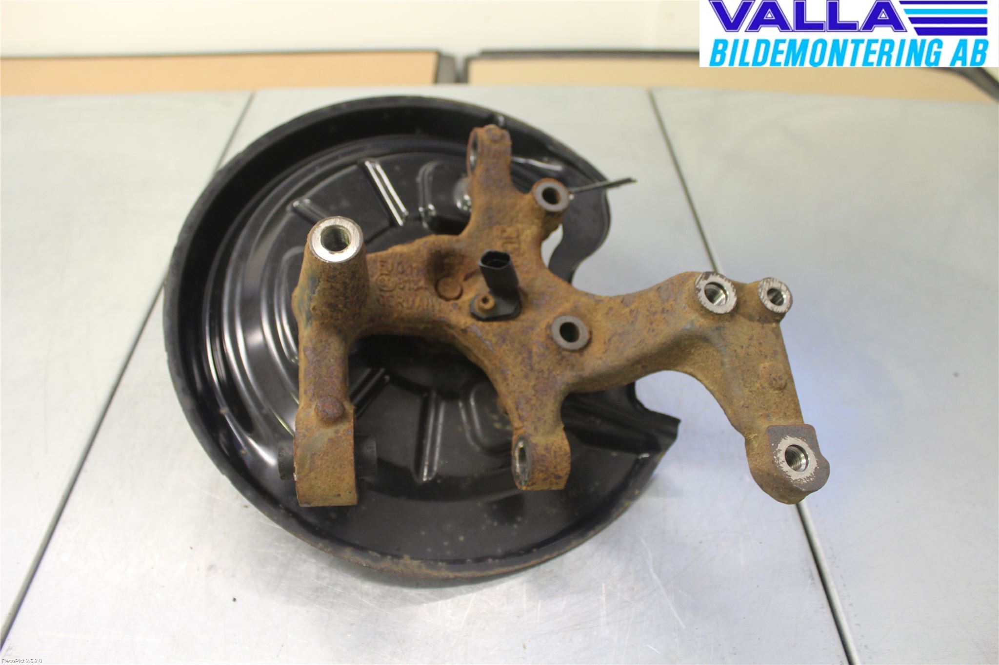 Volkswagen VW GOLF VI 09-13 Hjullagerhus Bak Venstre