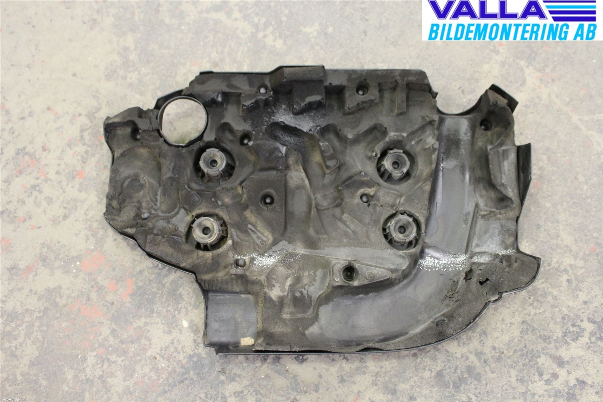 Volvo XC60 09-13 Motor Deksel Over Motor