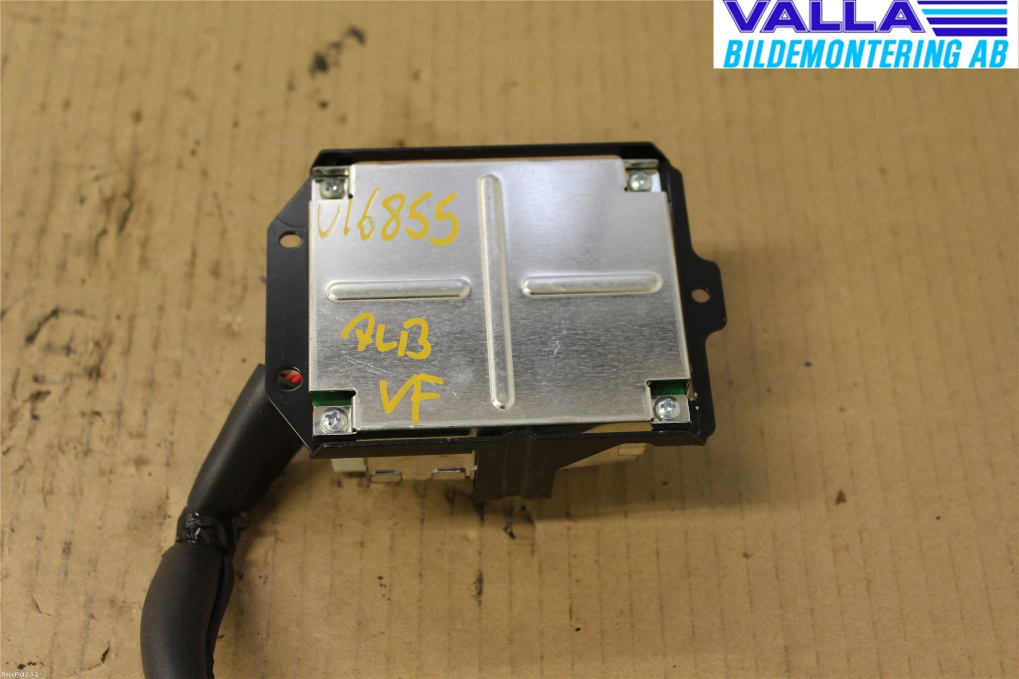 Mazda RX8 Stereo Forsterker