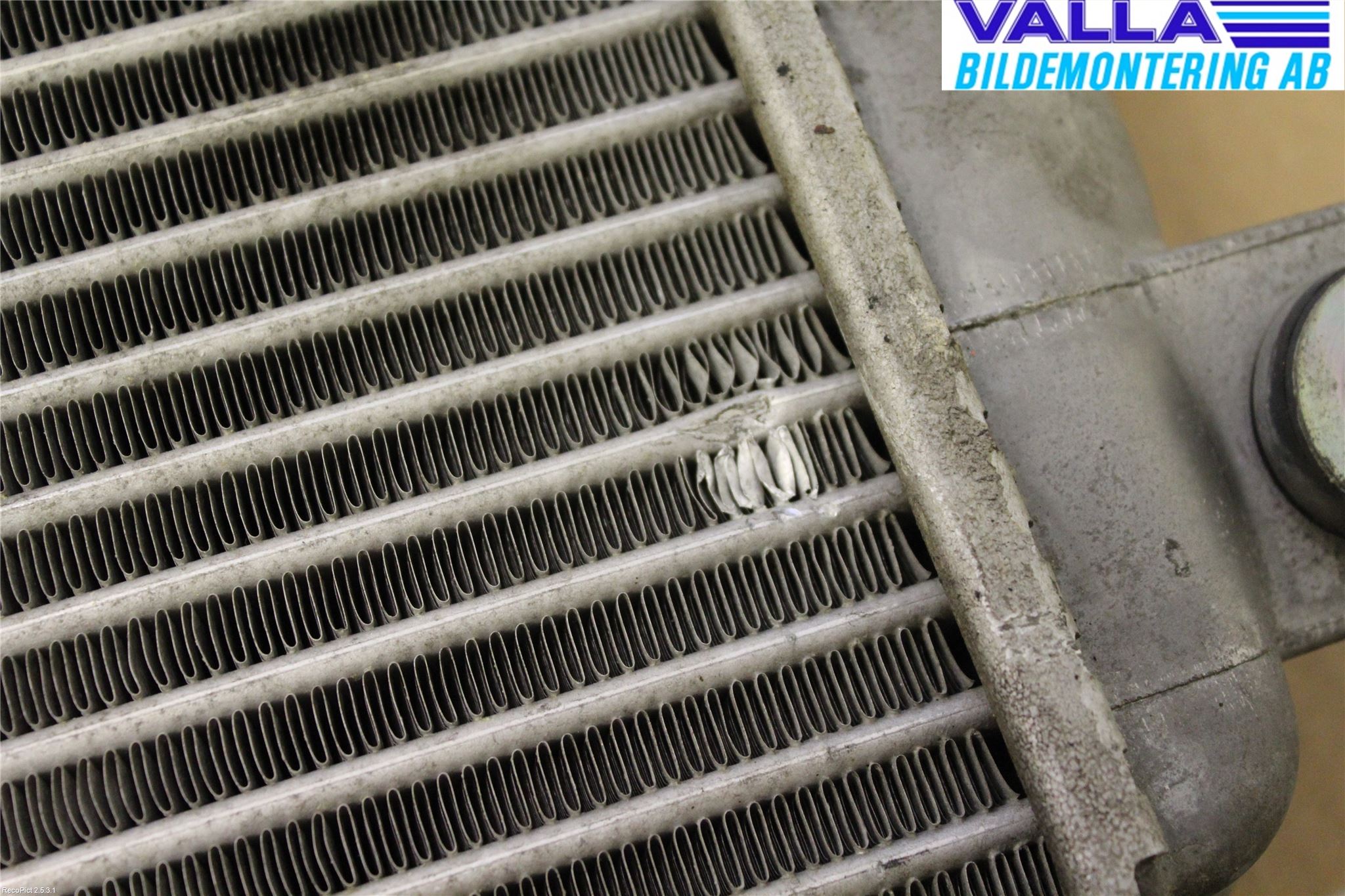 Toyota HILUX 05-16 Intercooler Radiator