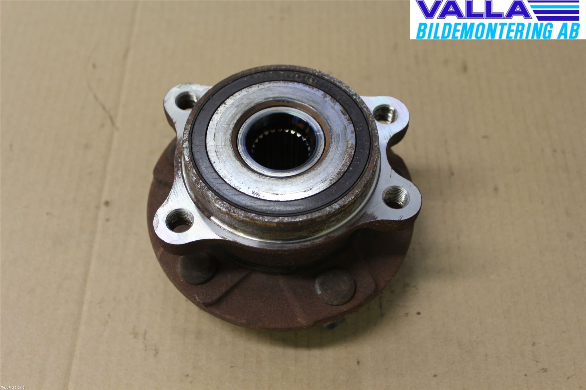 Toyota AURIS 13-19 Nav Foran