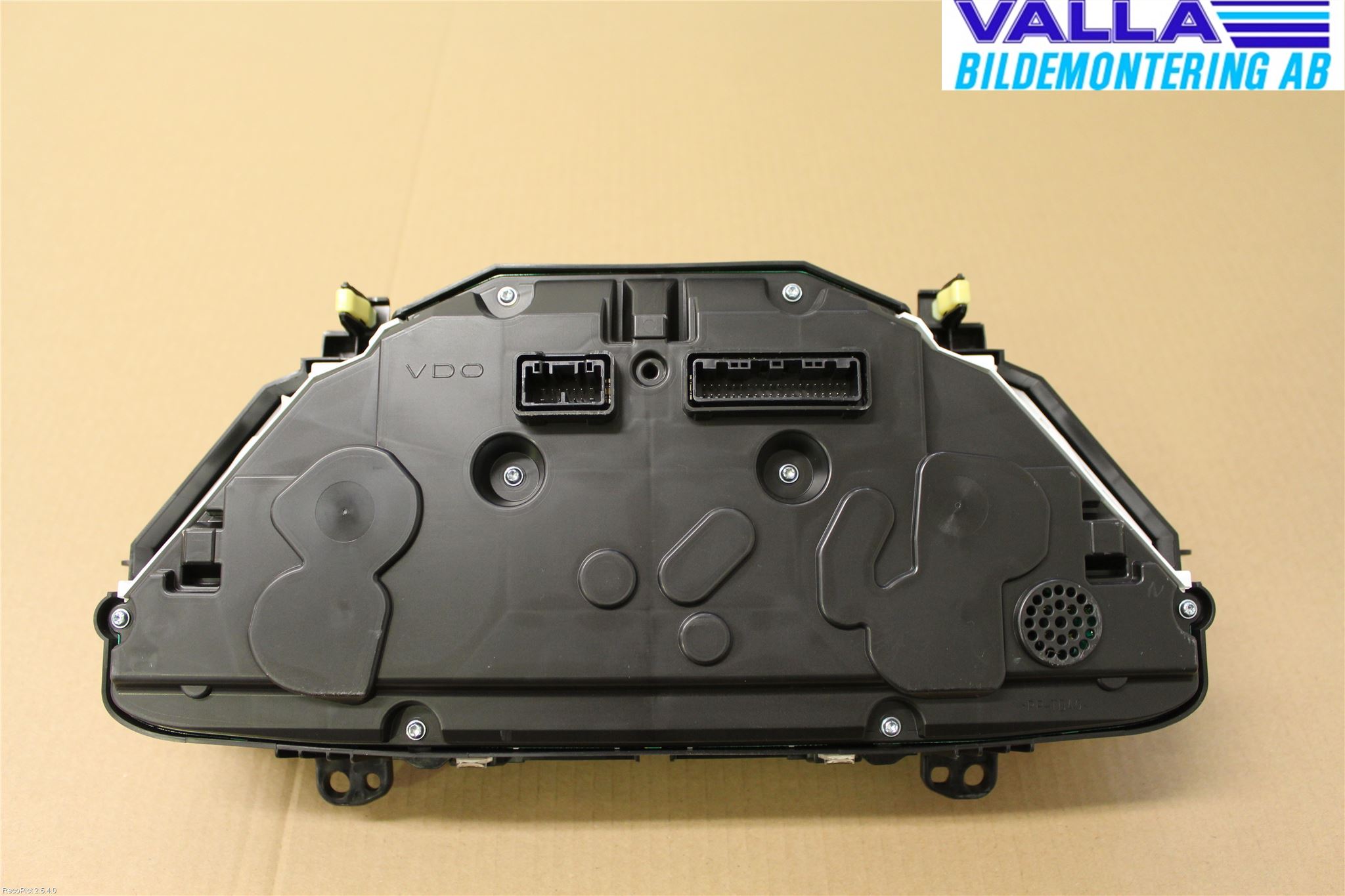 Toyota AURIS 13-19 Instr Kombinert