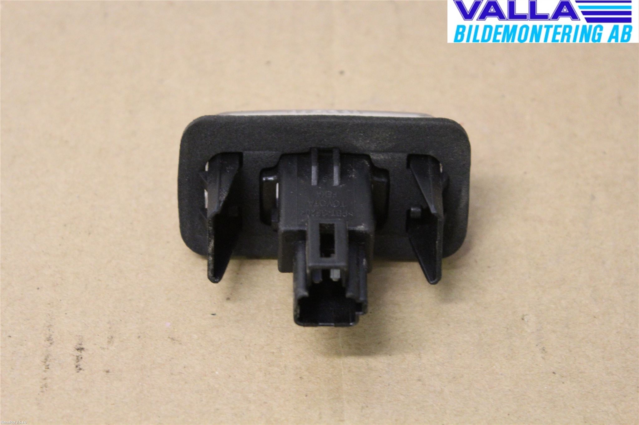 Toyota AURIS 13-19 Skilt Belysning