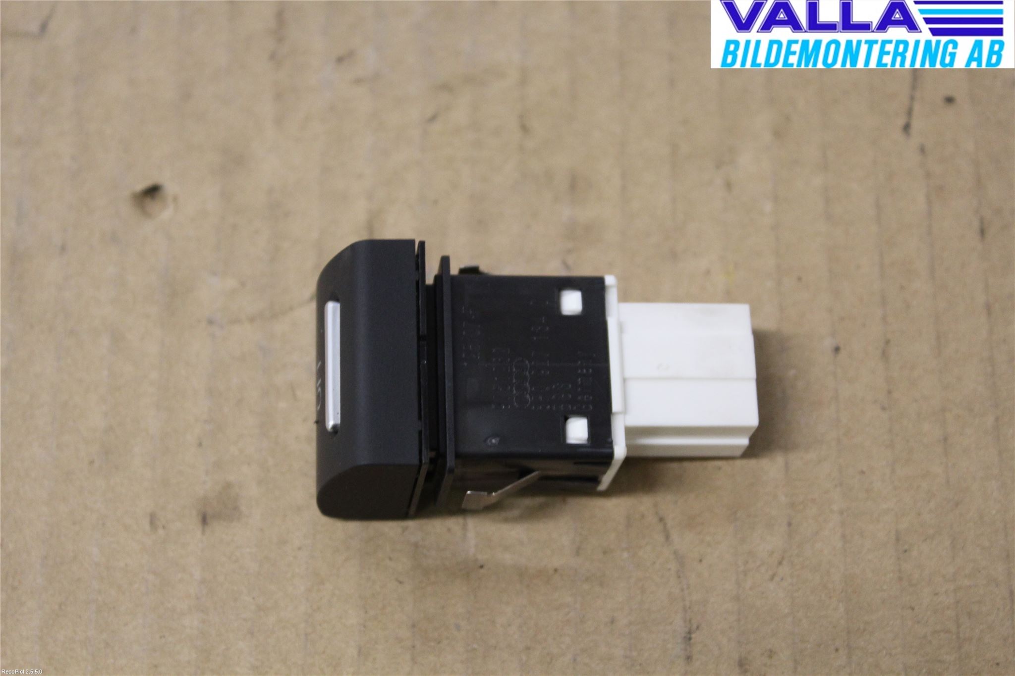 Volvo 940 91-98 Strömställare Antisladd