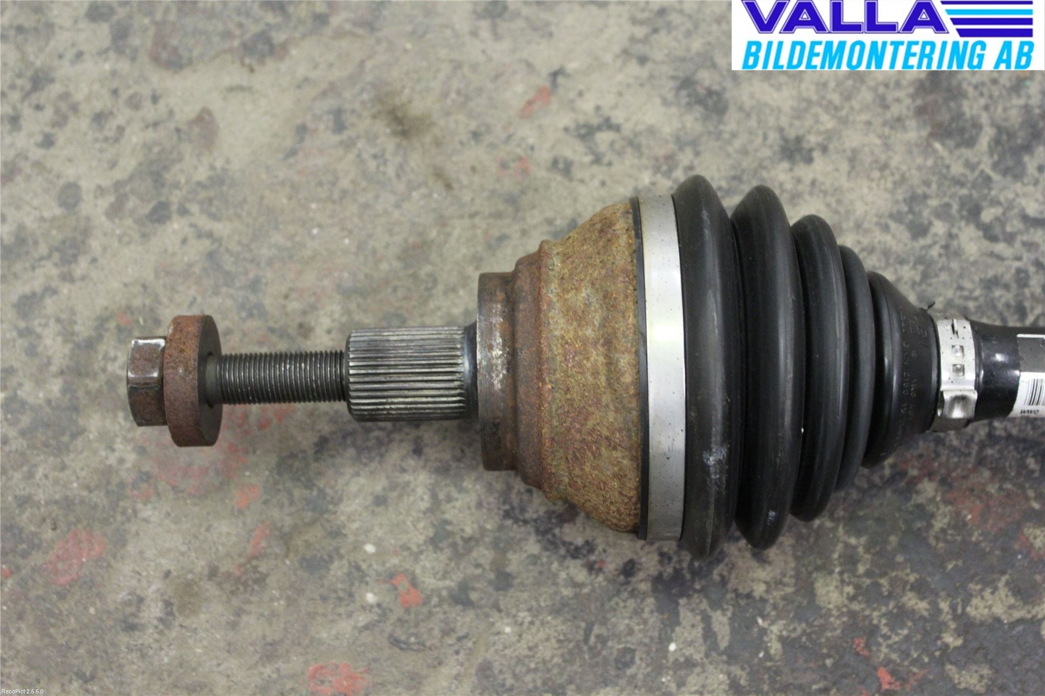 Audi A3/S3     04-05 Drivaksel Foran Kompl Venstre