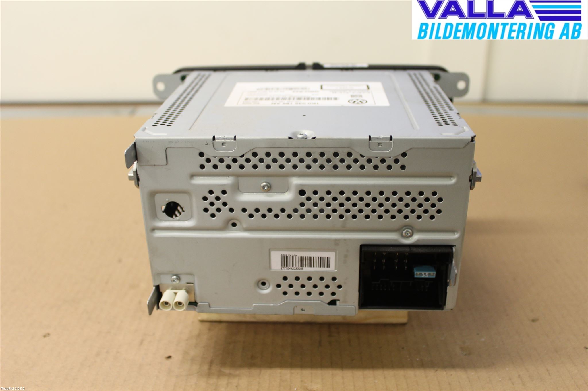 Volkswagen VW AMAROK 2H 10-22 Stereo Radio Med Cd