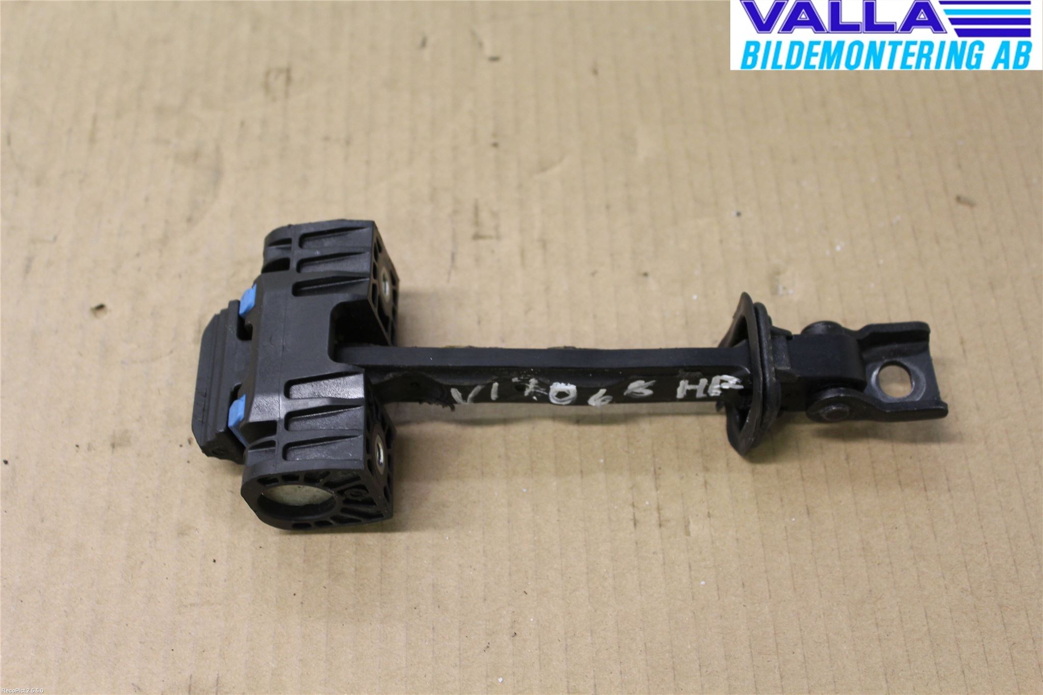 Volkswagen VW AMAROK 2H 10-22 Dørstopper