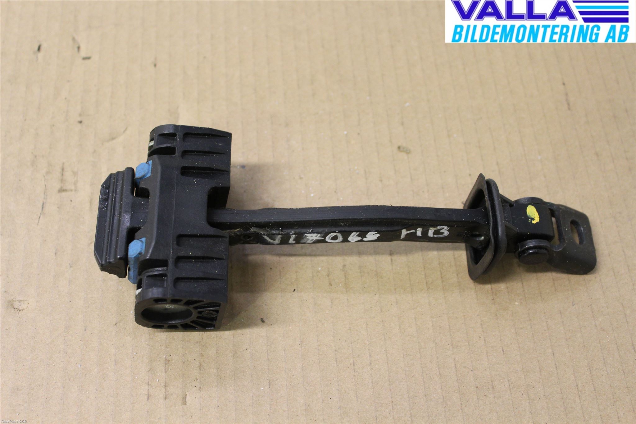 Volkswagen VW AMAROK 2H 10-22 Dørstopper