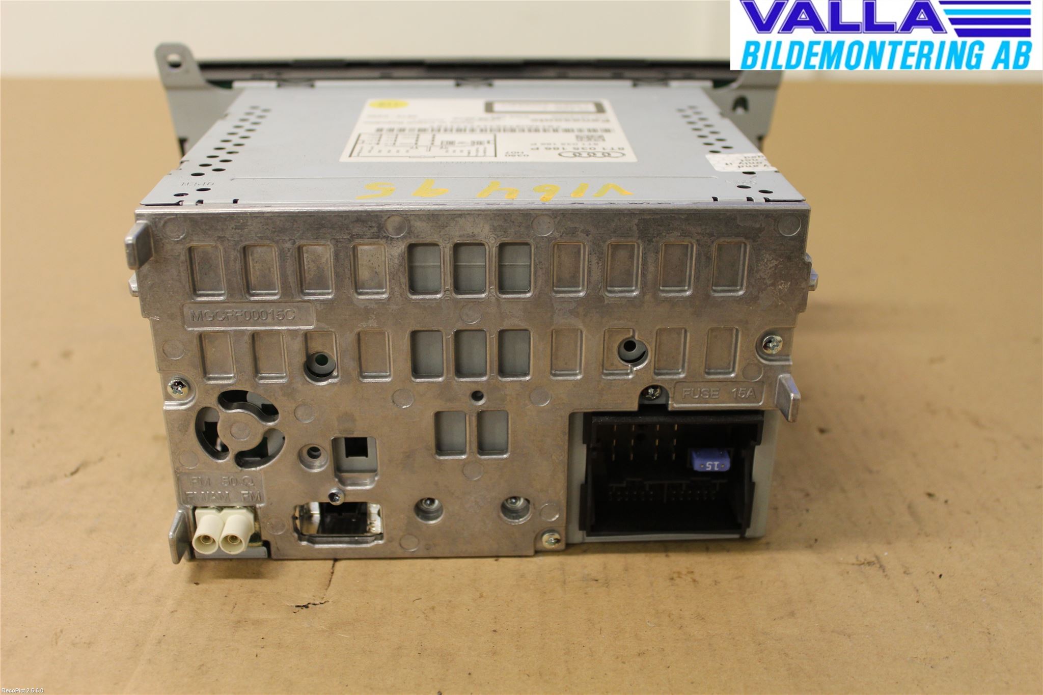 Audi A4/S4 08-11 Stereo Radio Med Cd