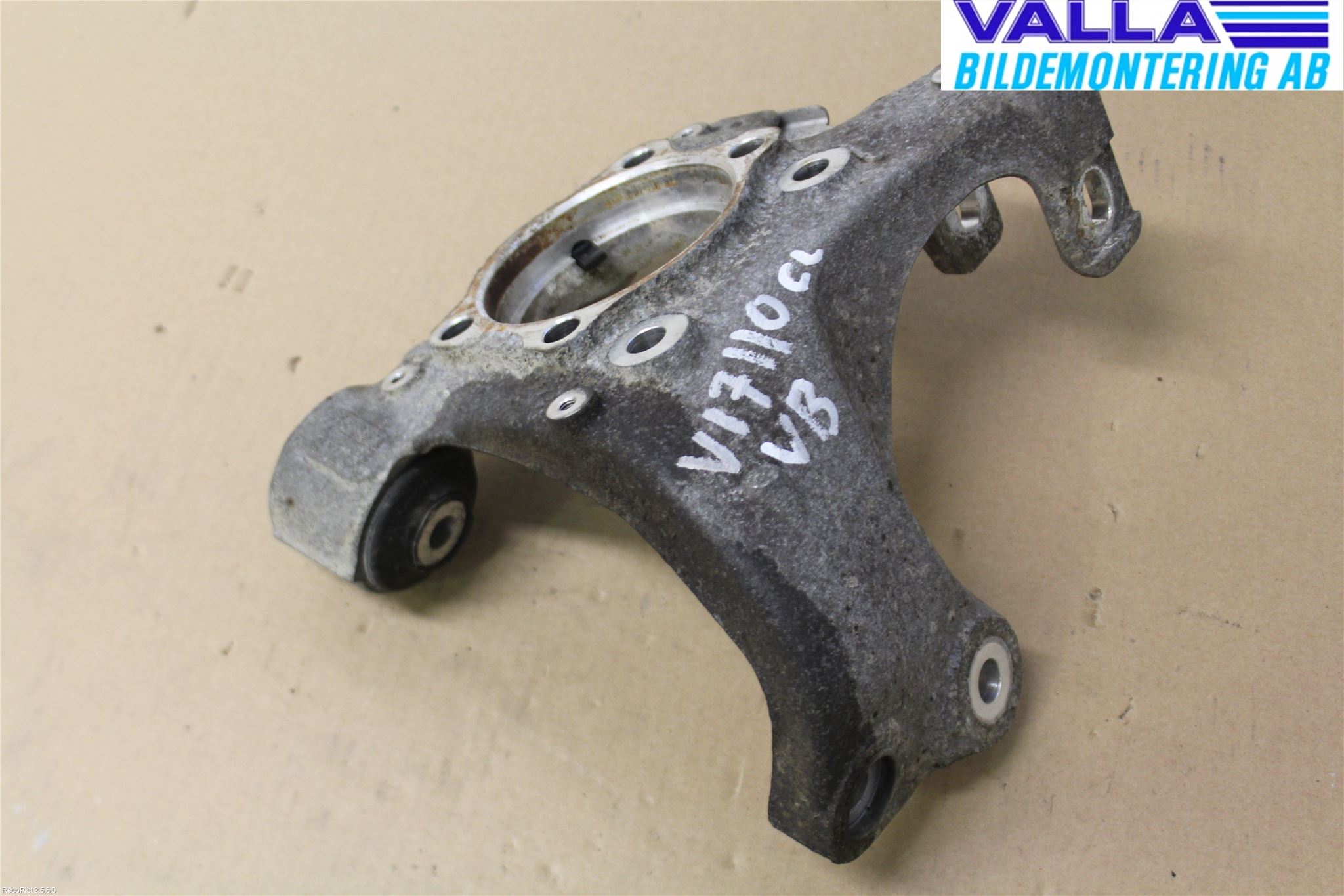 Audi ALLROAD 06-11 Spindel Vb