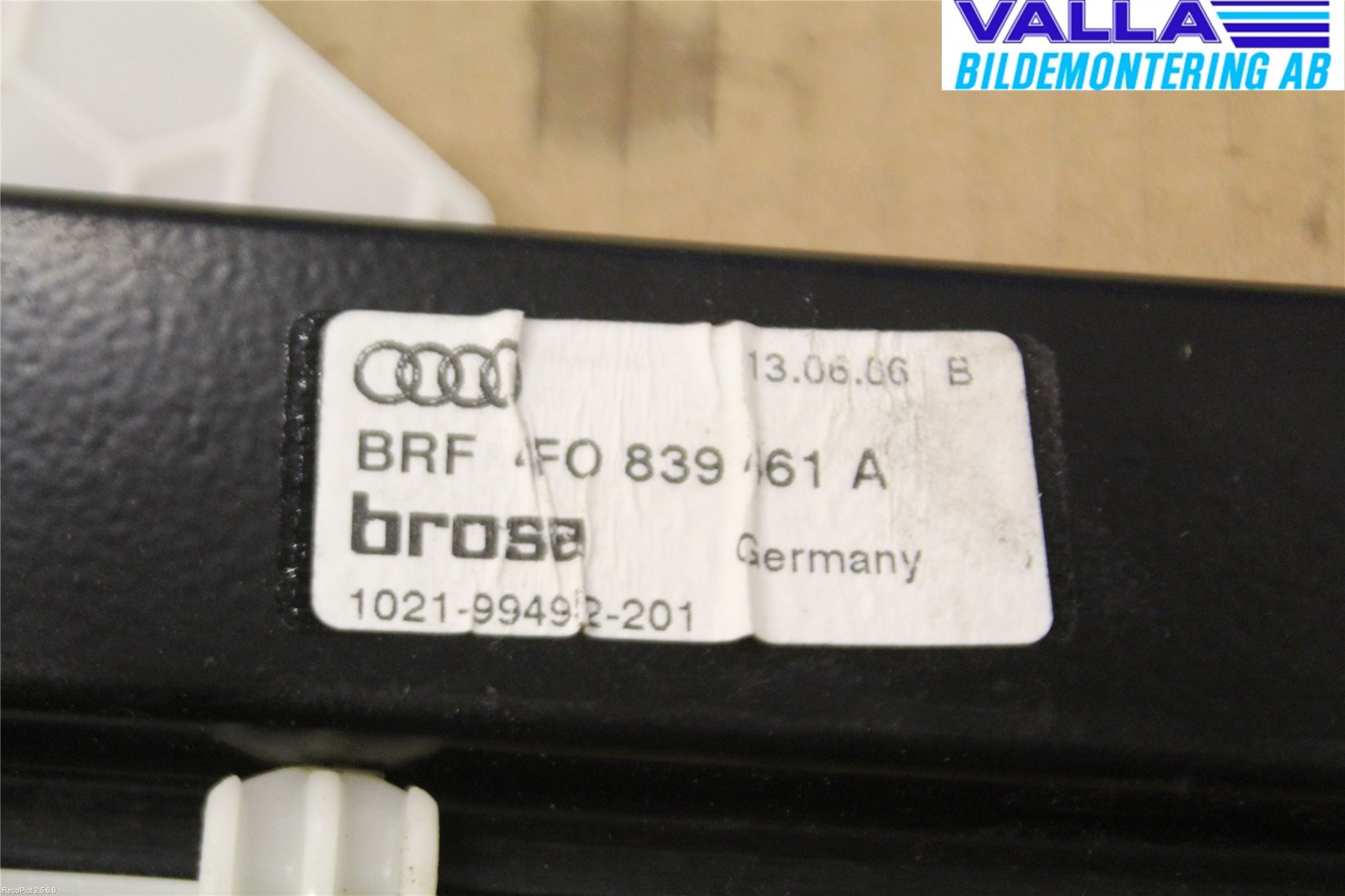 Audi ALLROAD 06-11 Vindusheis