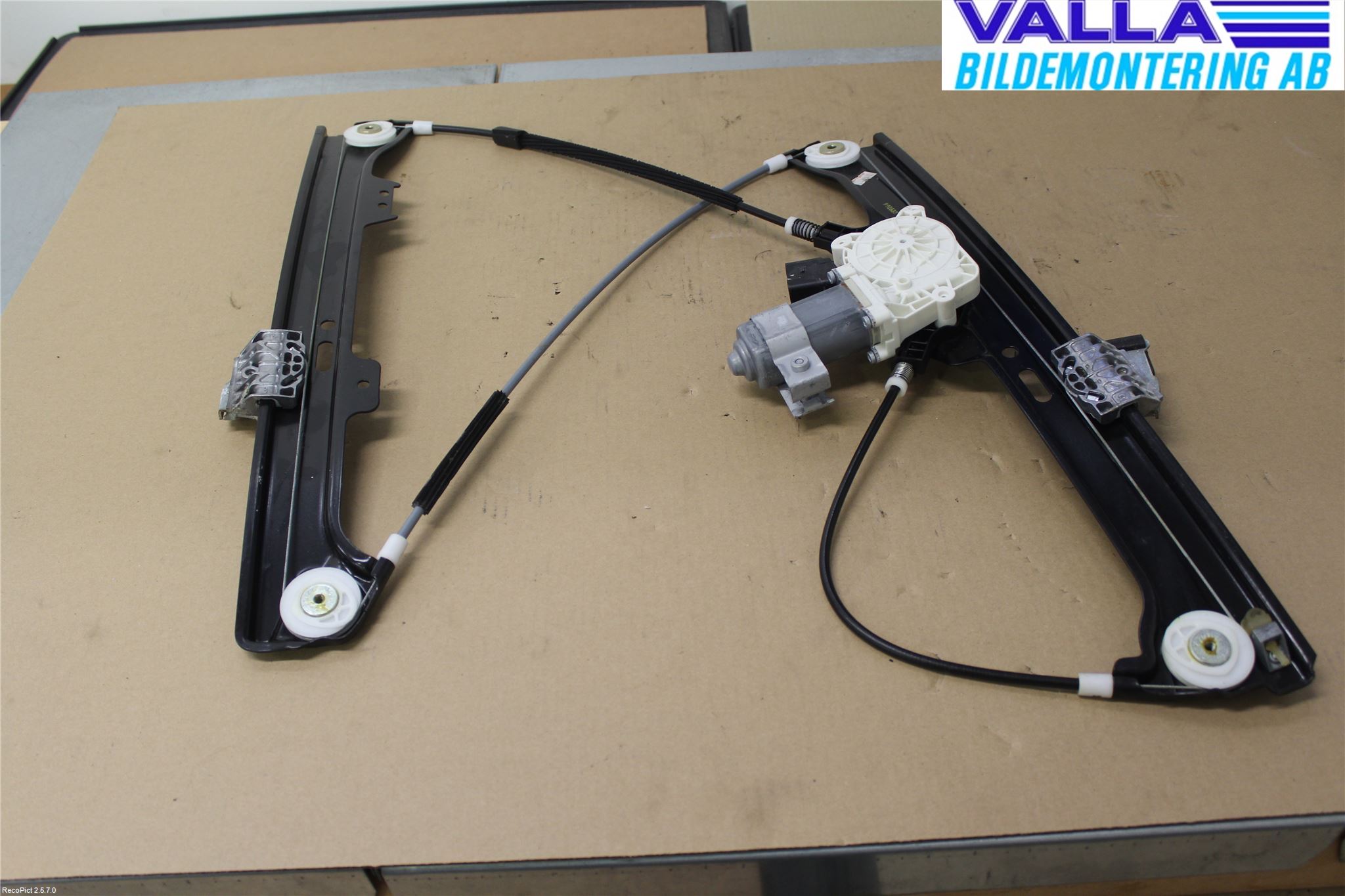 BMW 5 E60/61 Sed/Tou 02-10 Vindusheis El Komp