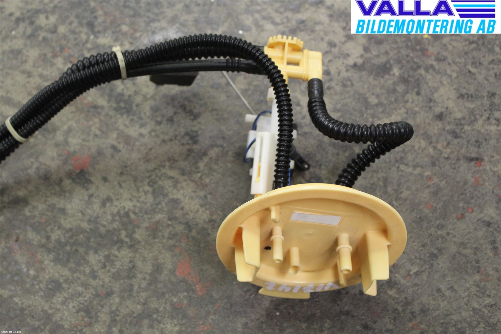 Mercedes-Benz MB E-KLASS (W212) 09-16 Giver Drivstofftank
