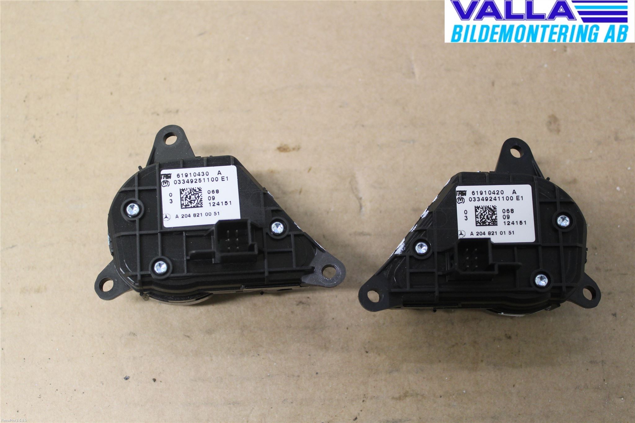 Mercedes-Benz MB E-KLASS (W212) 09-16 Bryter Ratt Radio-Stereo
