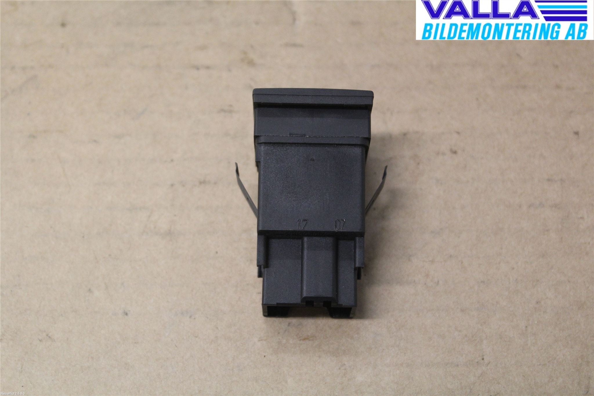 Volkswagen VW TRANSP/CARAVELLE (T5) 04-15 Bryter Varmesete