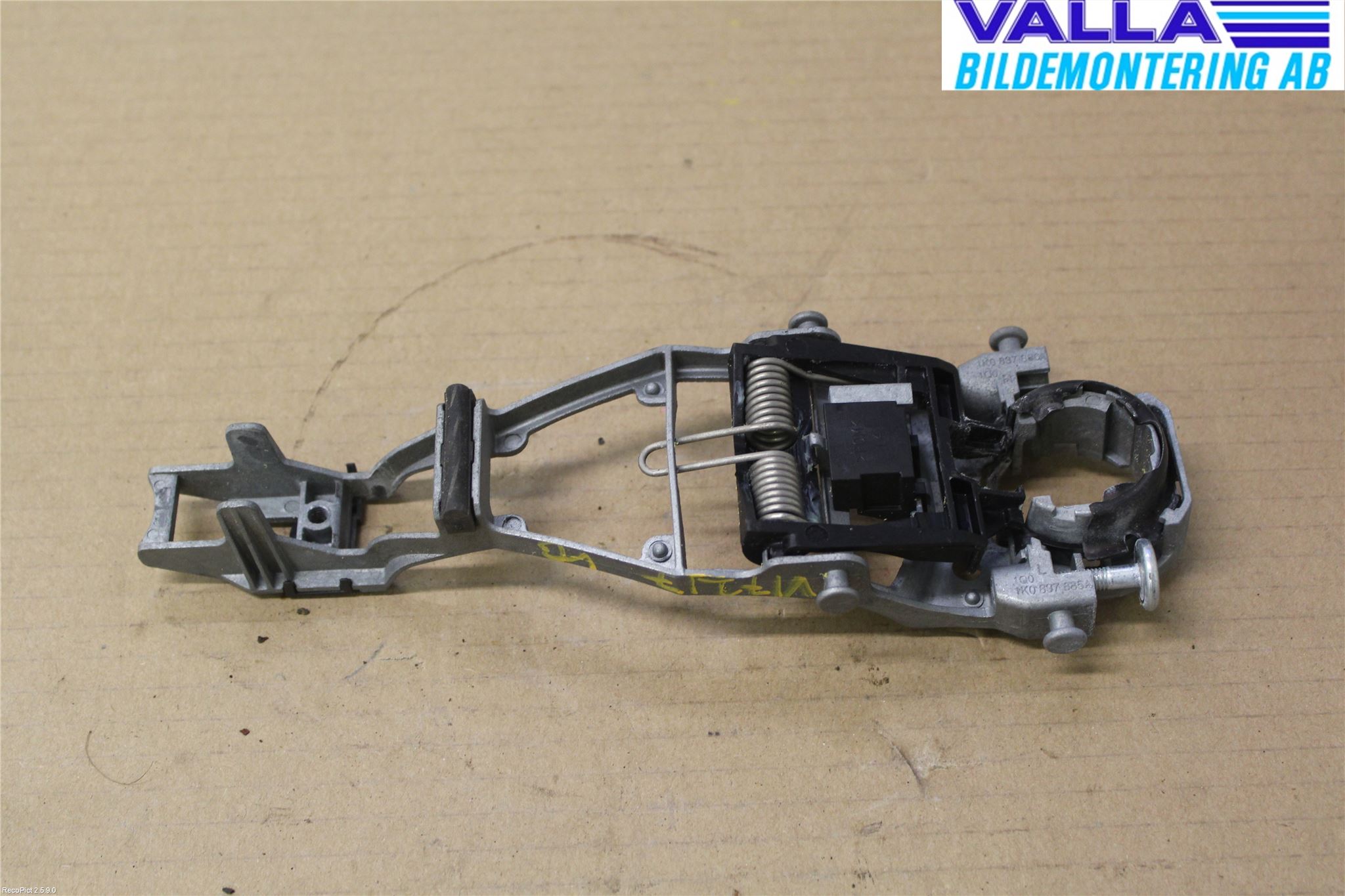 Volkswagen VW GOLF VI 09-13 Dørhandtak Ytre Venstre