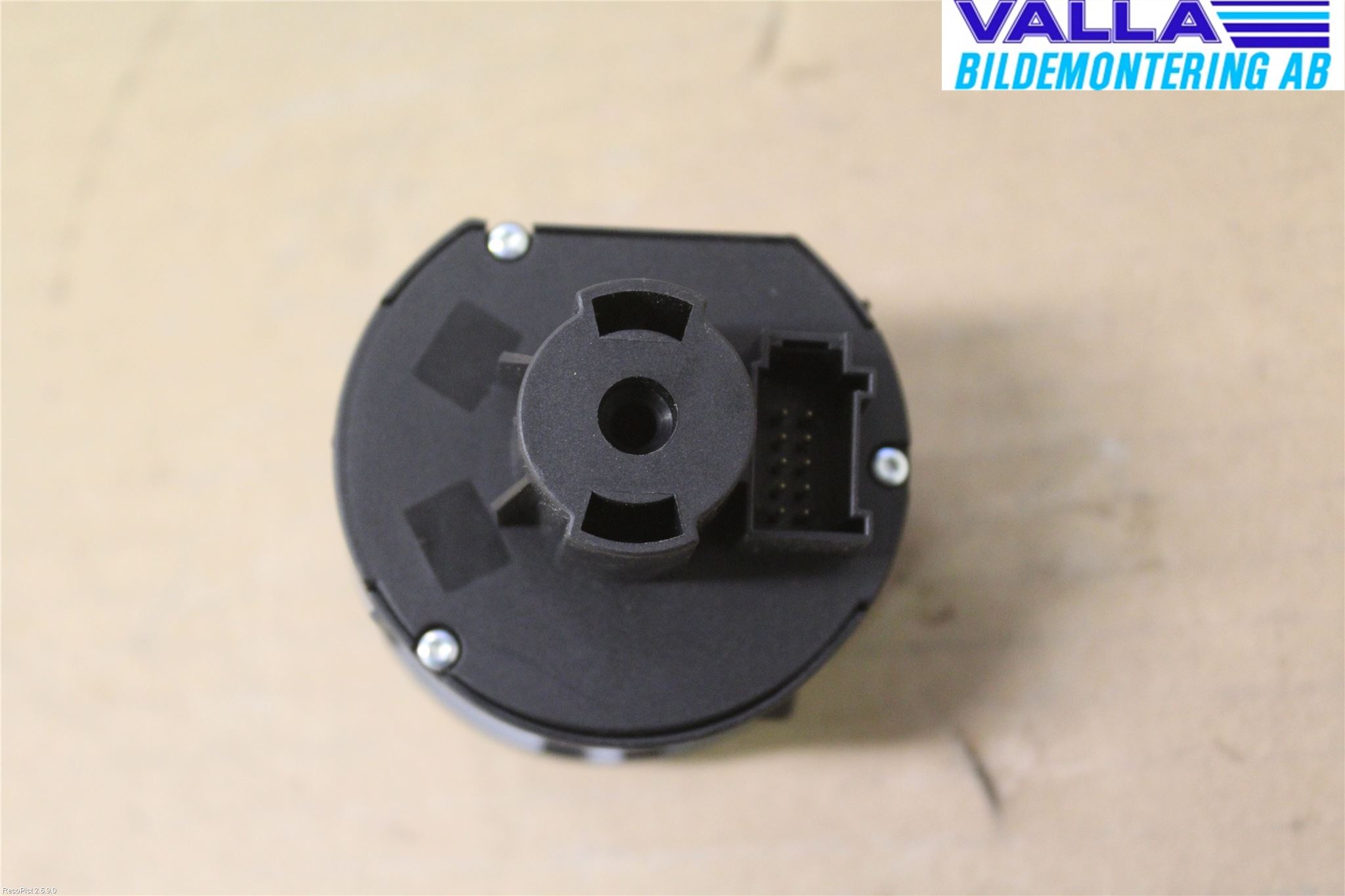Volkswagen VW GOLF VI 09-13 Bryter Hovedlys
