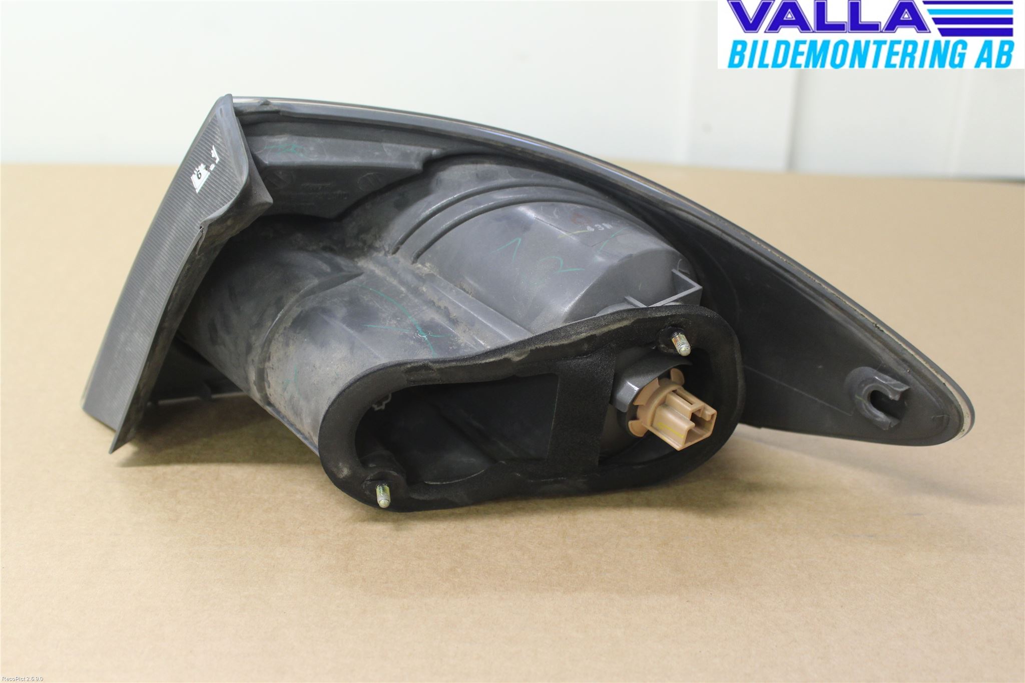 Mazda 6 02-08 Baklykt Venstre