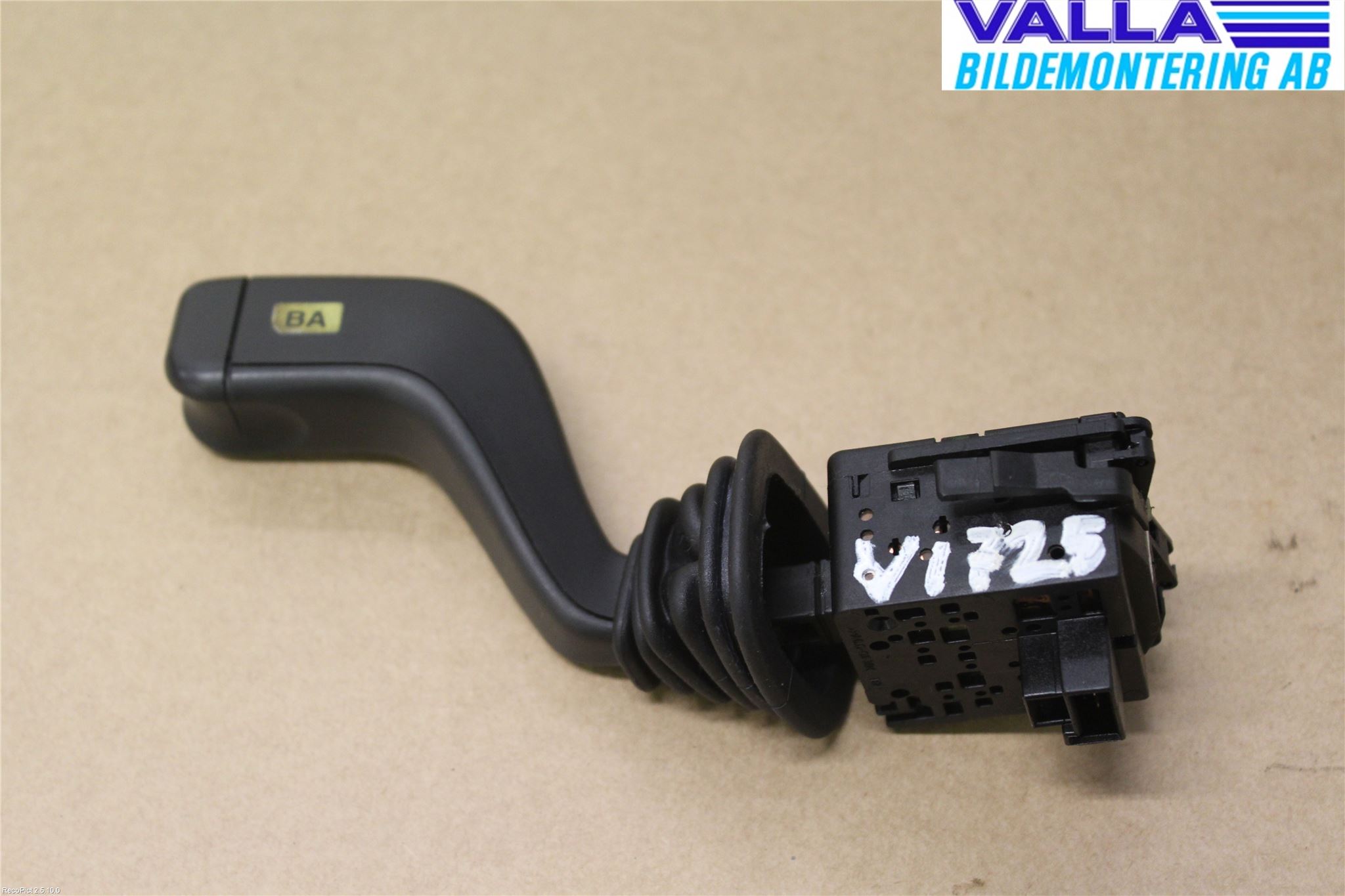 Opel MERIVA A   03-10 Bryter Ratt Blinklys - Lys