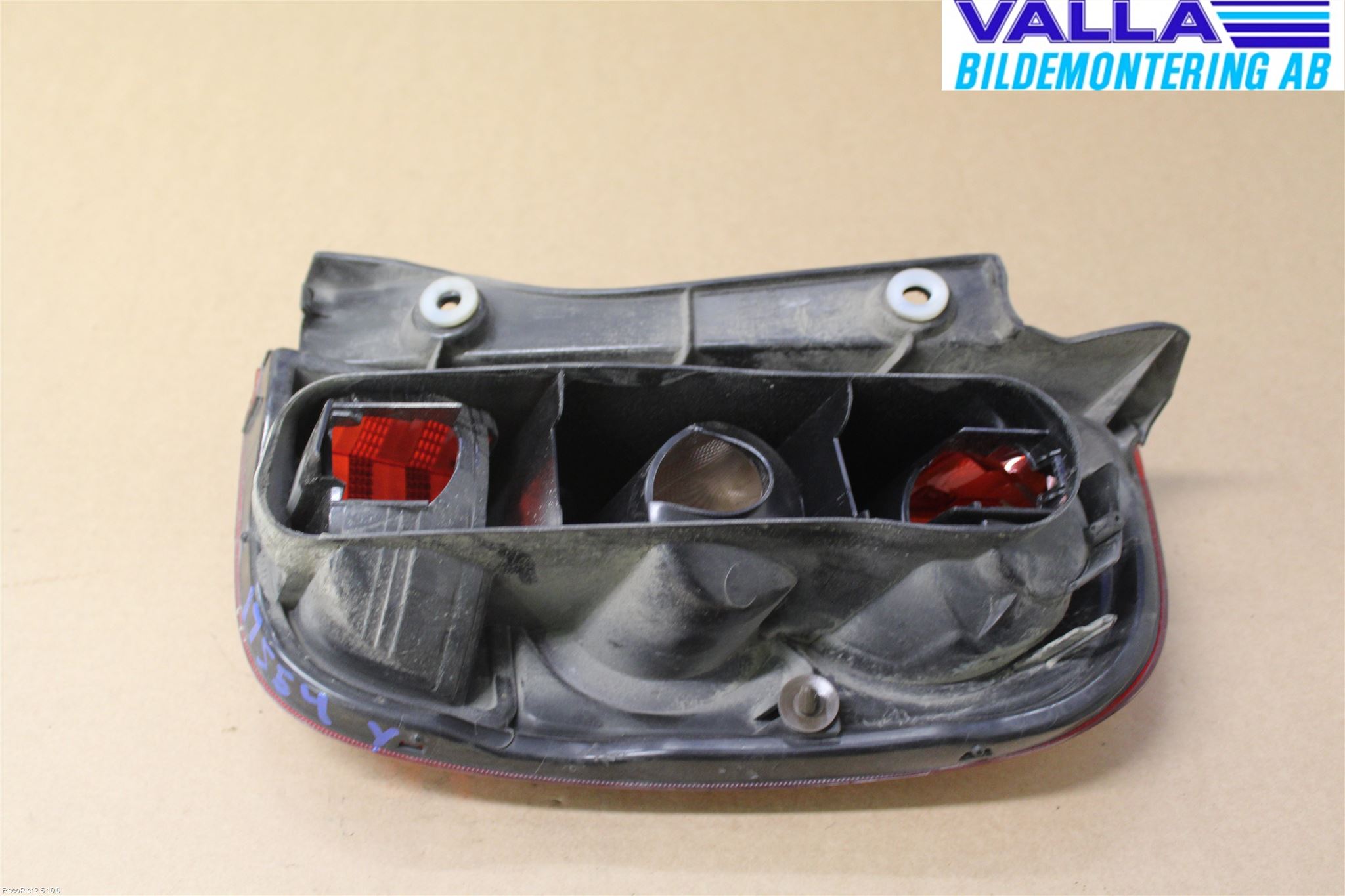 Nissan MICRA 03-07 Baklykt Venstre