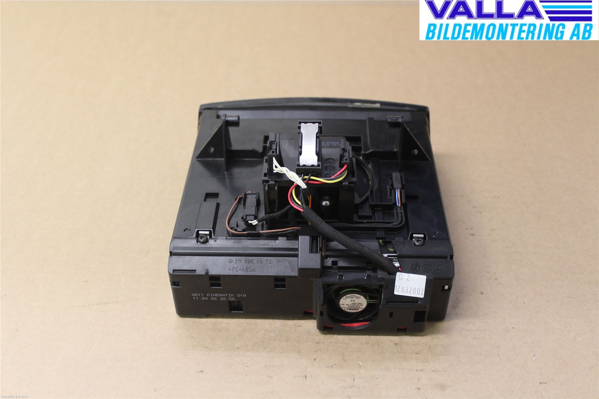 Mercedes-Benz MB E-KLASS (W211) 02-09 Stereo Cd Veksler