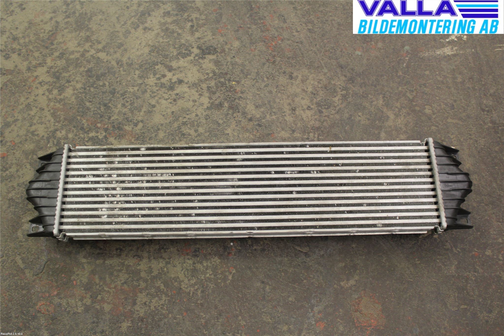 Renault MASTER III  04-10 Intercooler Radiator