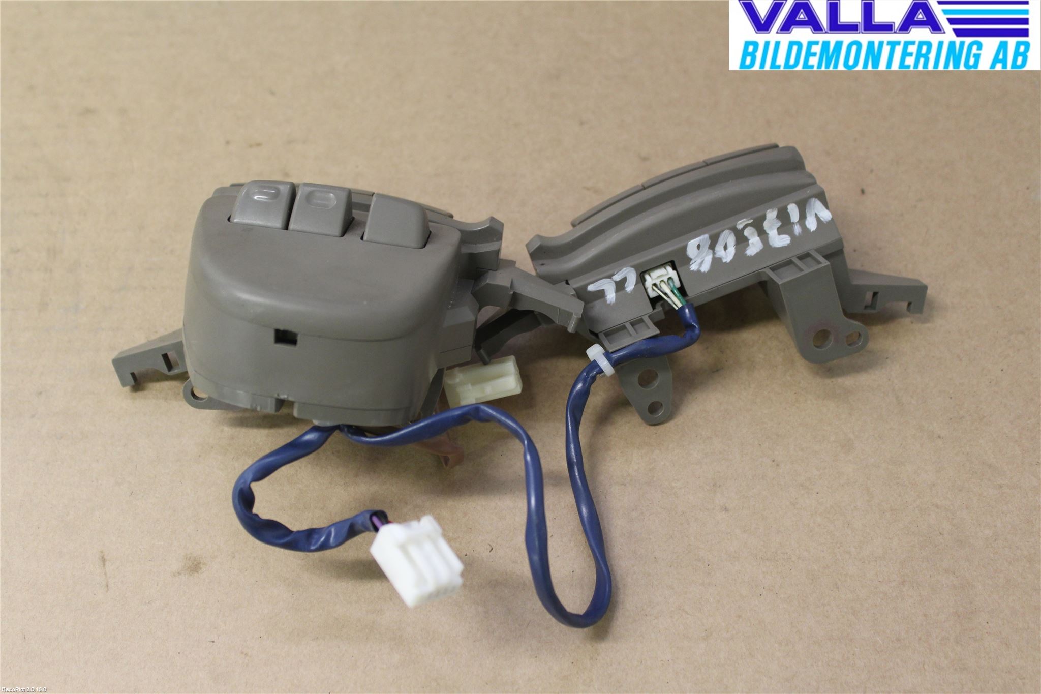 Lexus LS 430 01-06 Bryter Ratt Radio-Stereo