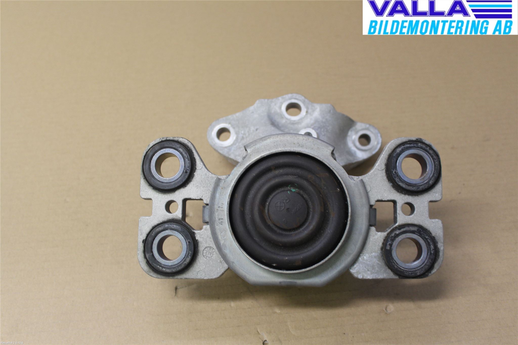Volvo V70 14-16 Motor Feste Gummi