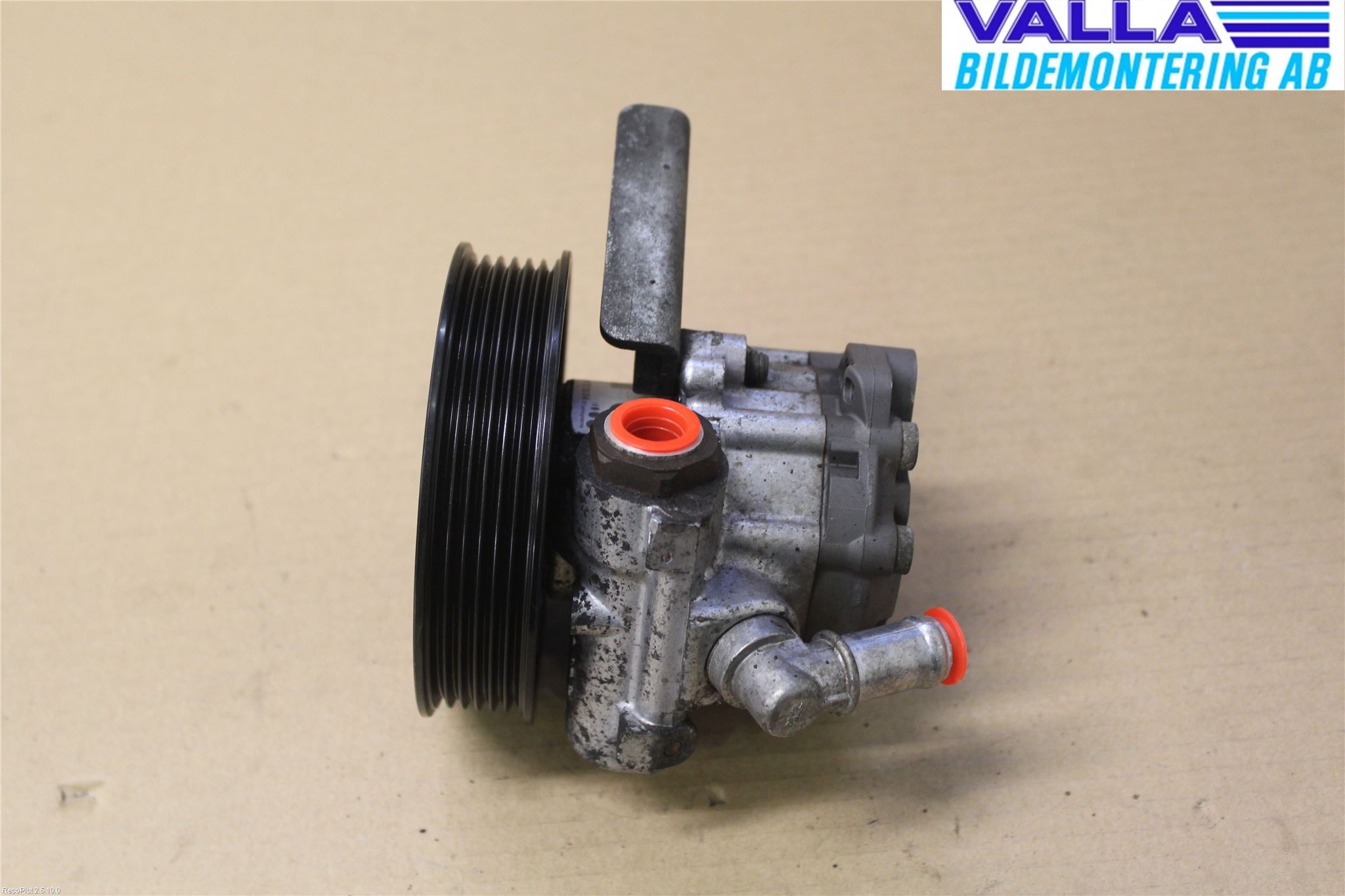 BMW 5 E60/61 Sed/Tou 02-10 Servo Pumpe