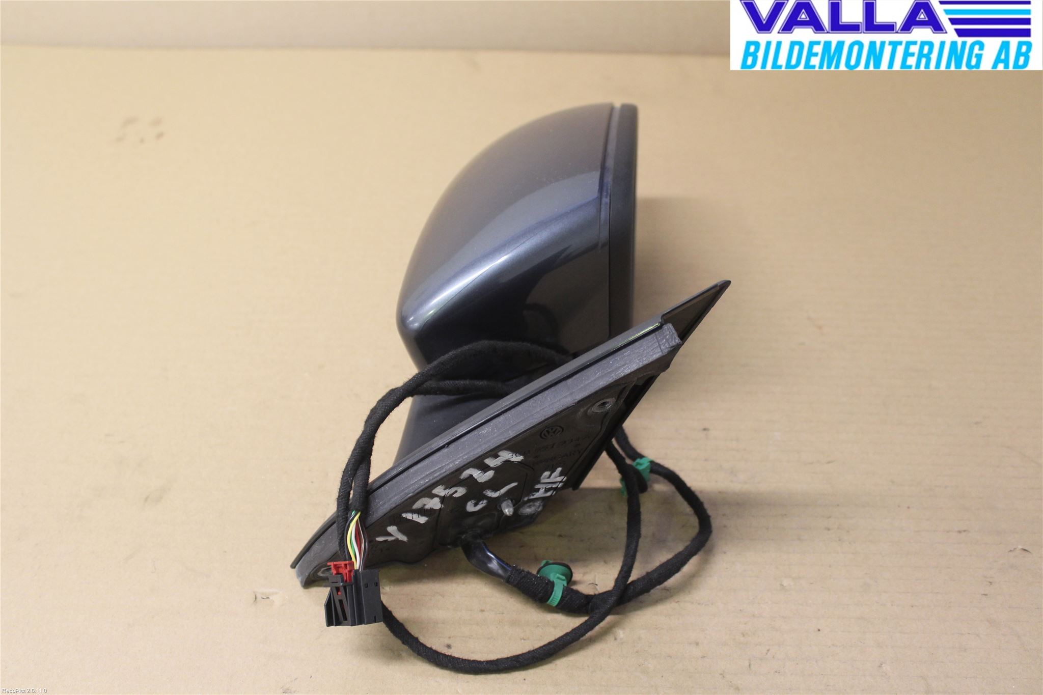 Volkswagen VW PASSAT 11-14 Speil H M-El Justering