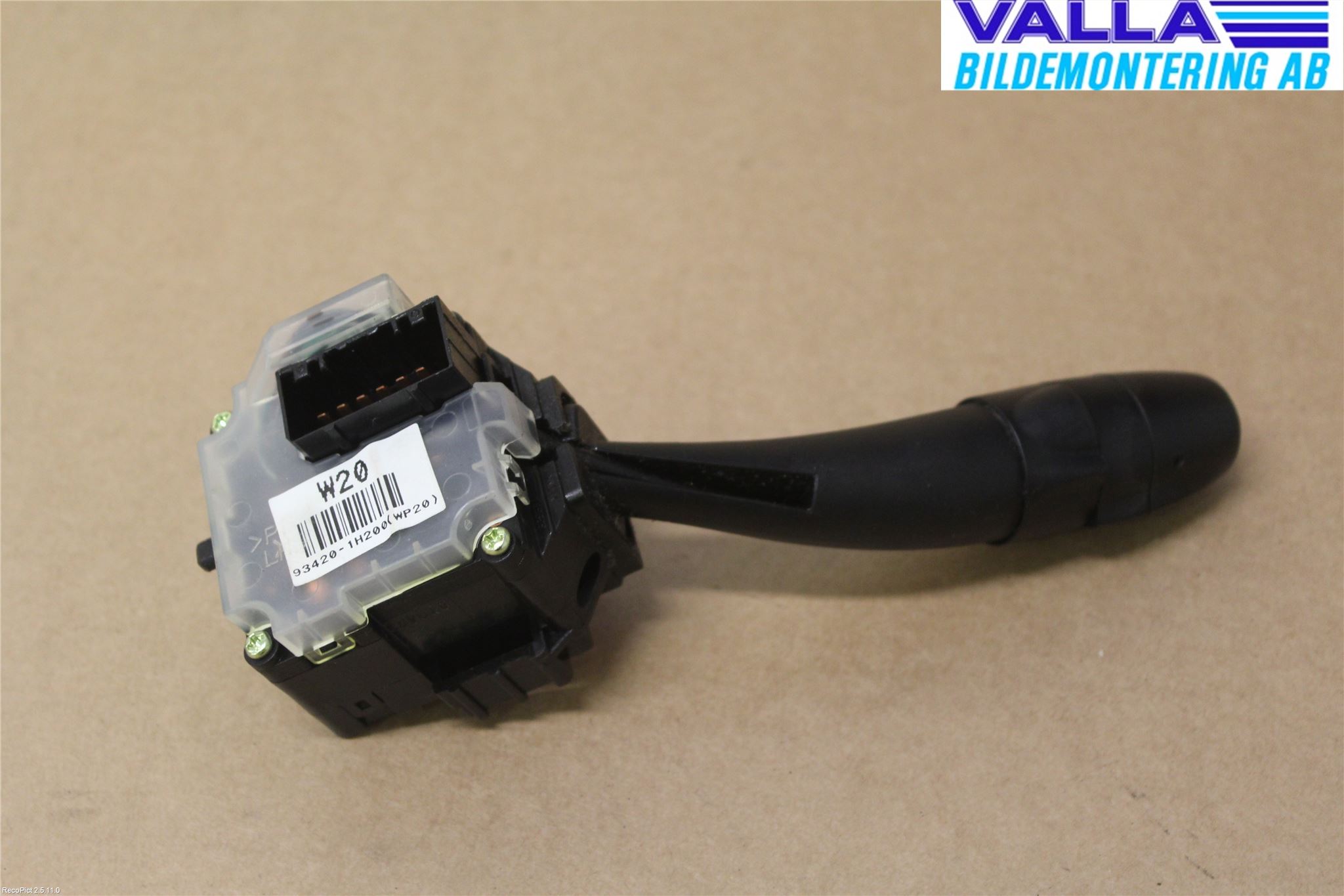 Kia CEED 06-12 Bryter Ratt Visker - Spyler