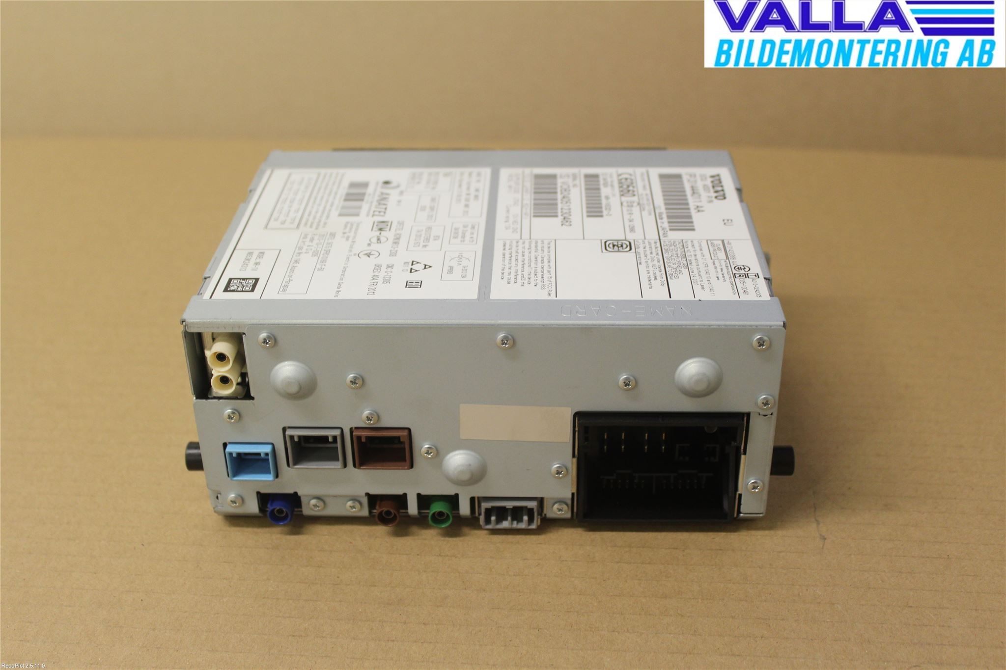 Volvo V40 CROSS COUNTRY 13-19 Stereo Radio Med Cd