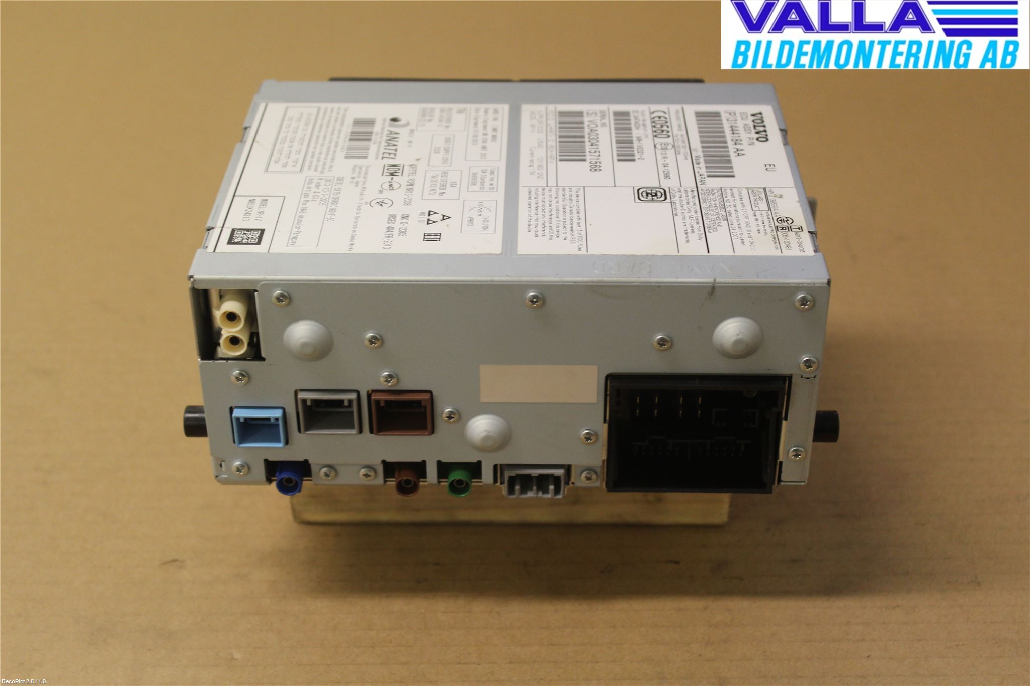 Volvo V70 14-16 Stereo Radio Med Cd