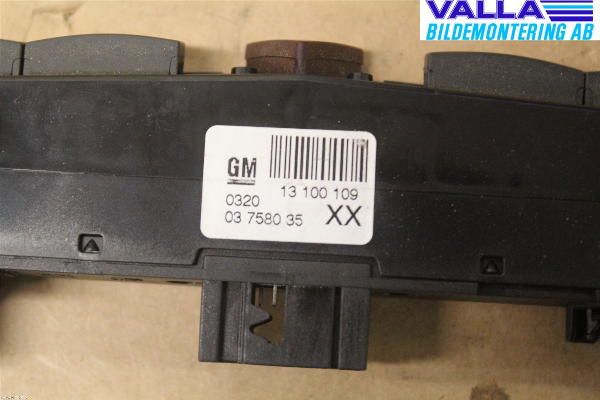 Opel ASTRA H 04-12 Bryter Varsel (Nødblink)