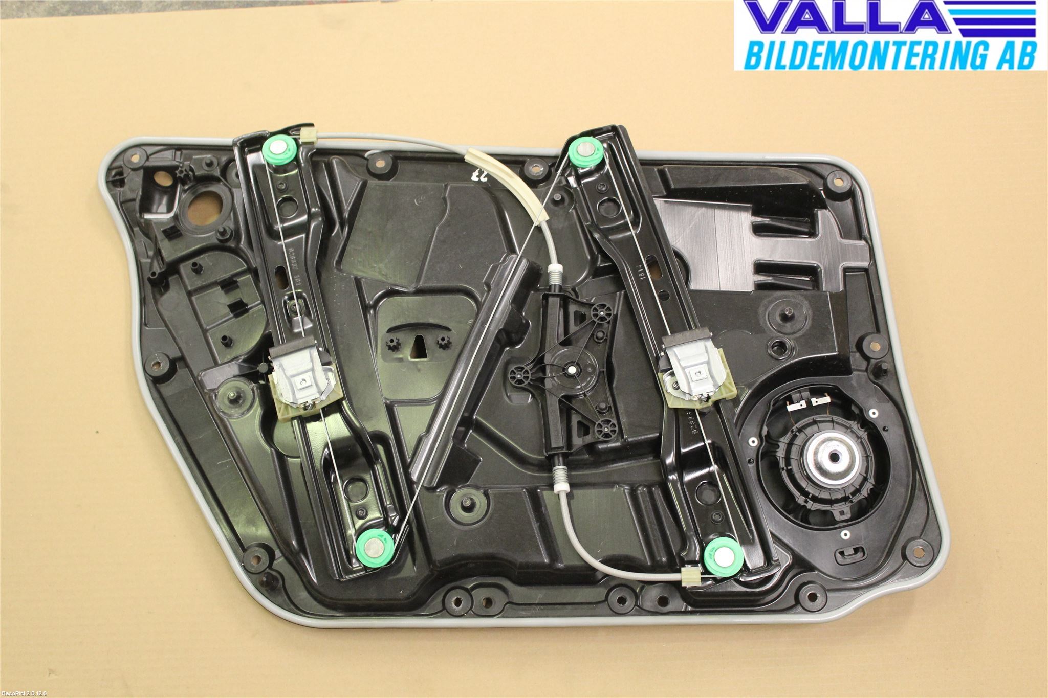 Mercedes-Benz MB GLA-KLASS (X156) 13-20 Vindusheis El Komp