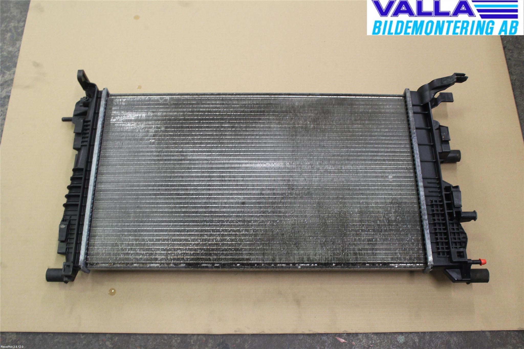 Renault MEGANE III 09-15 Radiator Manuell