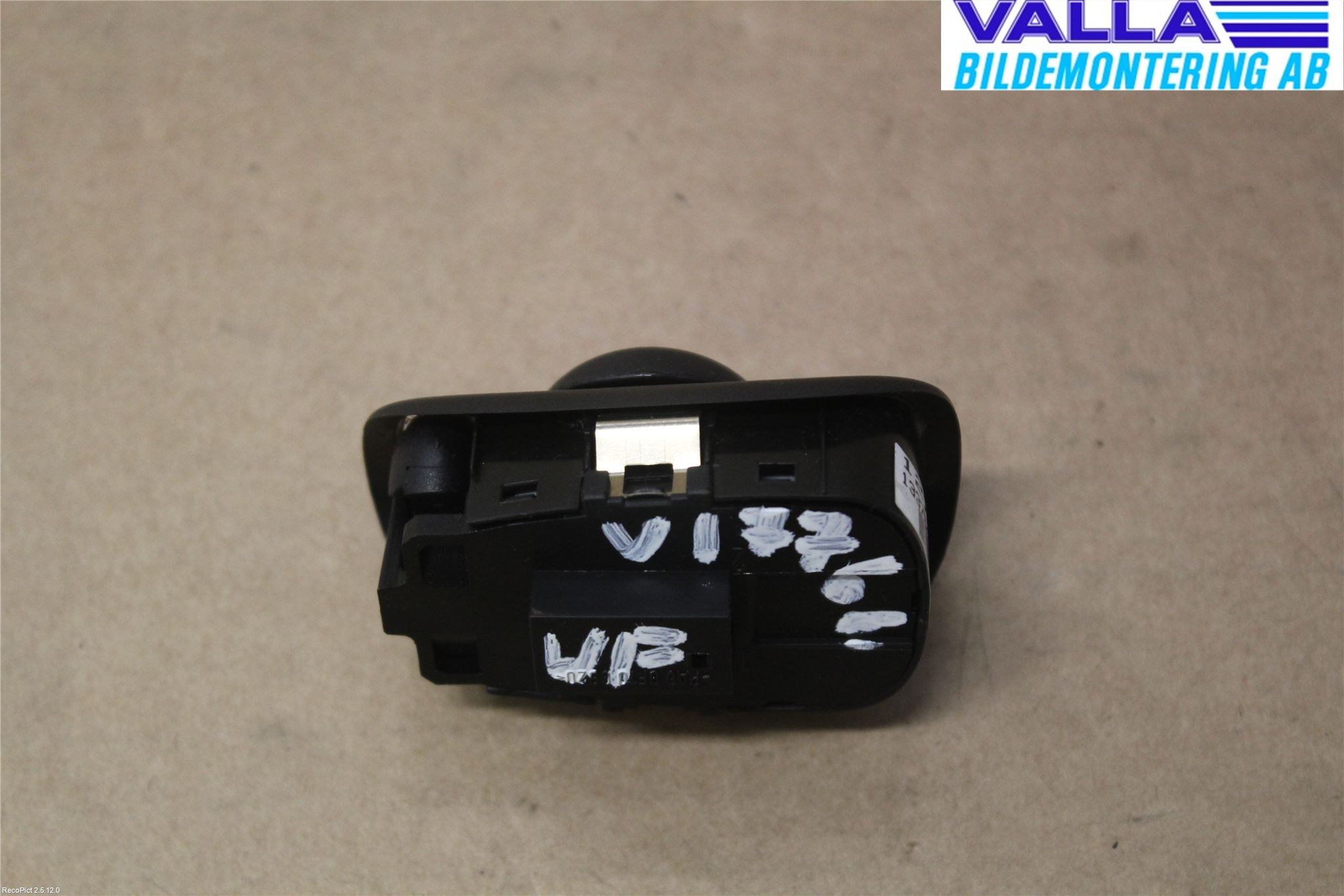 Saab 9-3 VER2/VER3 08-15 Bryter Speil