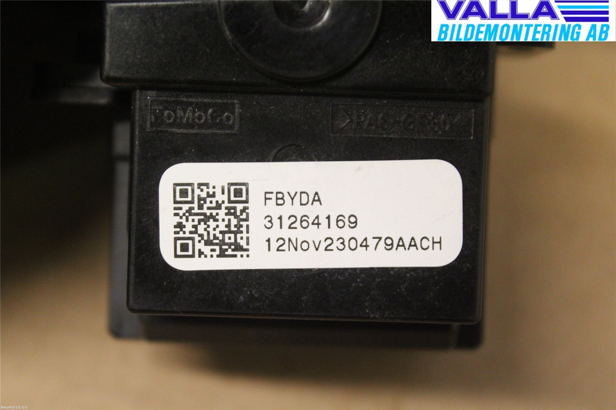 Volvo V60 11-13 Bryter Ratt Visker - Spyler