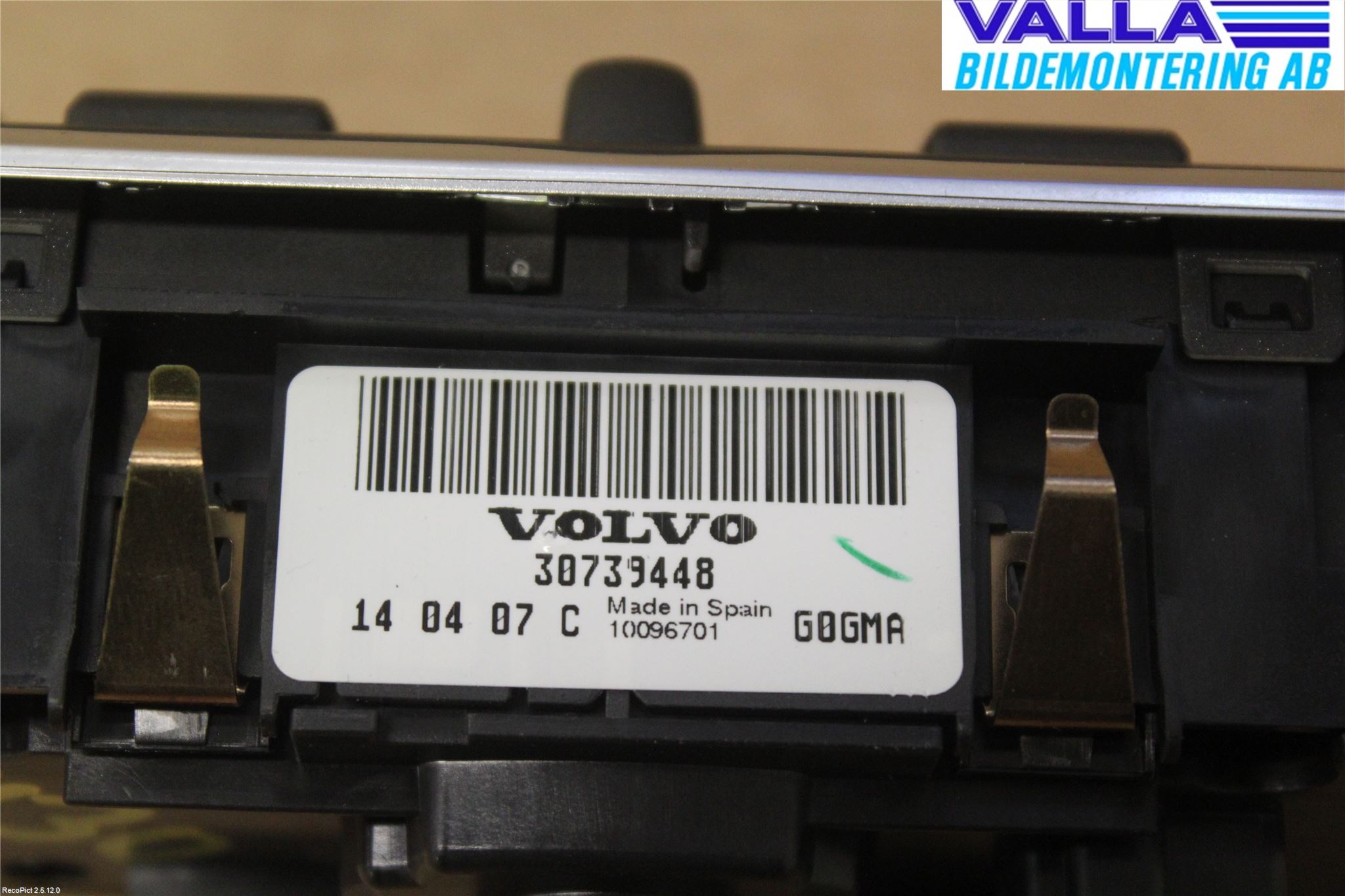 Volvo V70 14-16 Bryter Hovedlys
