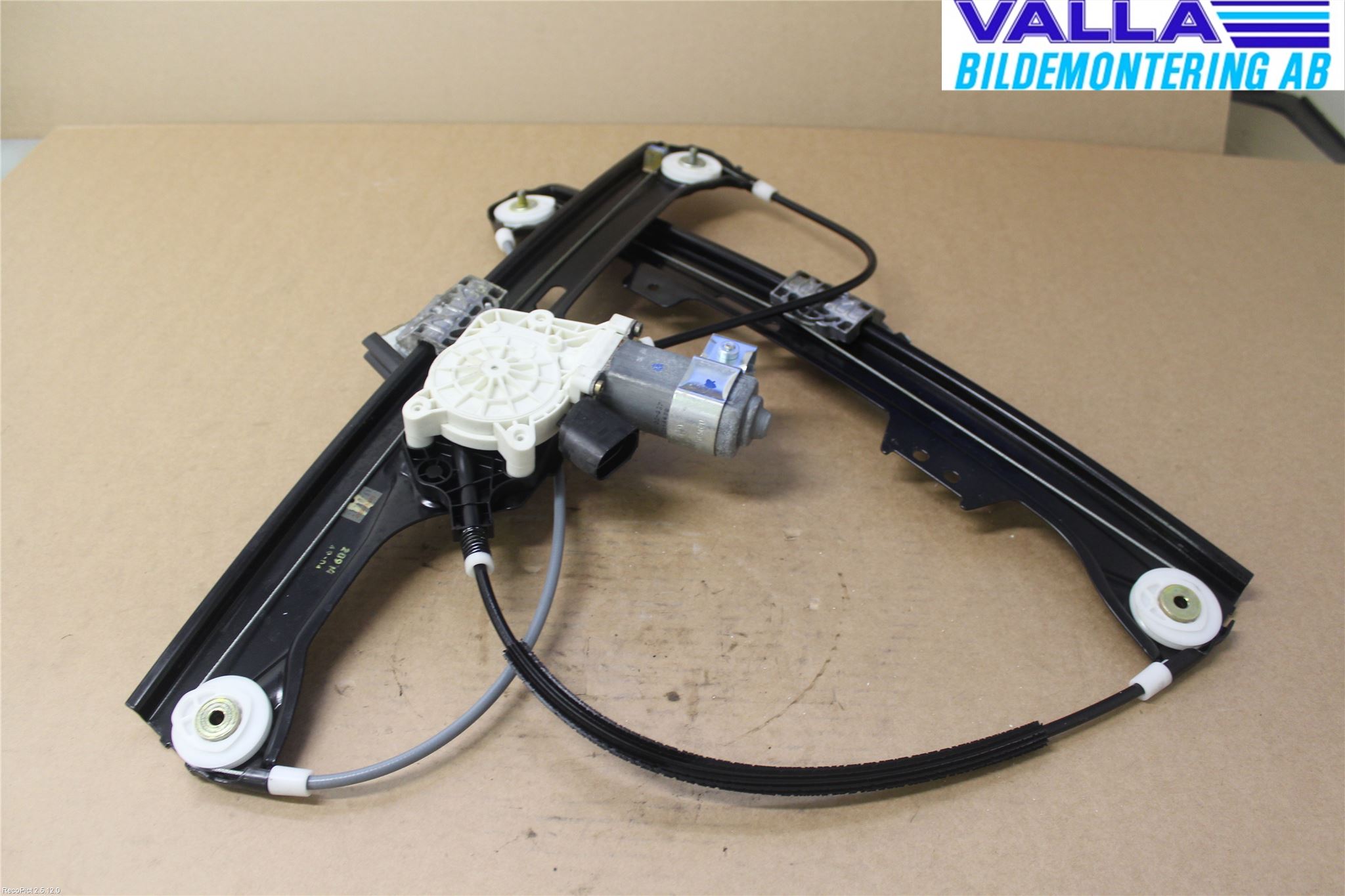 BMW 5 E60/61 Sed/Tou 02-10 Vindusheis El Komp