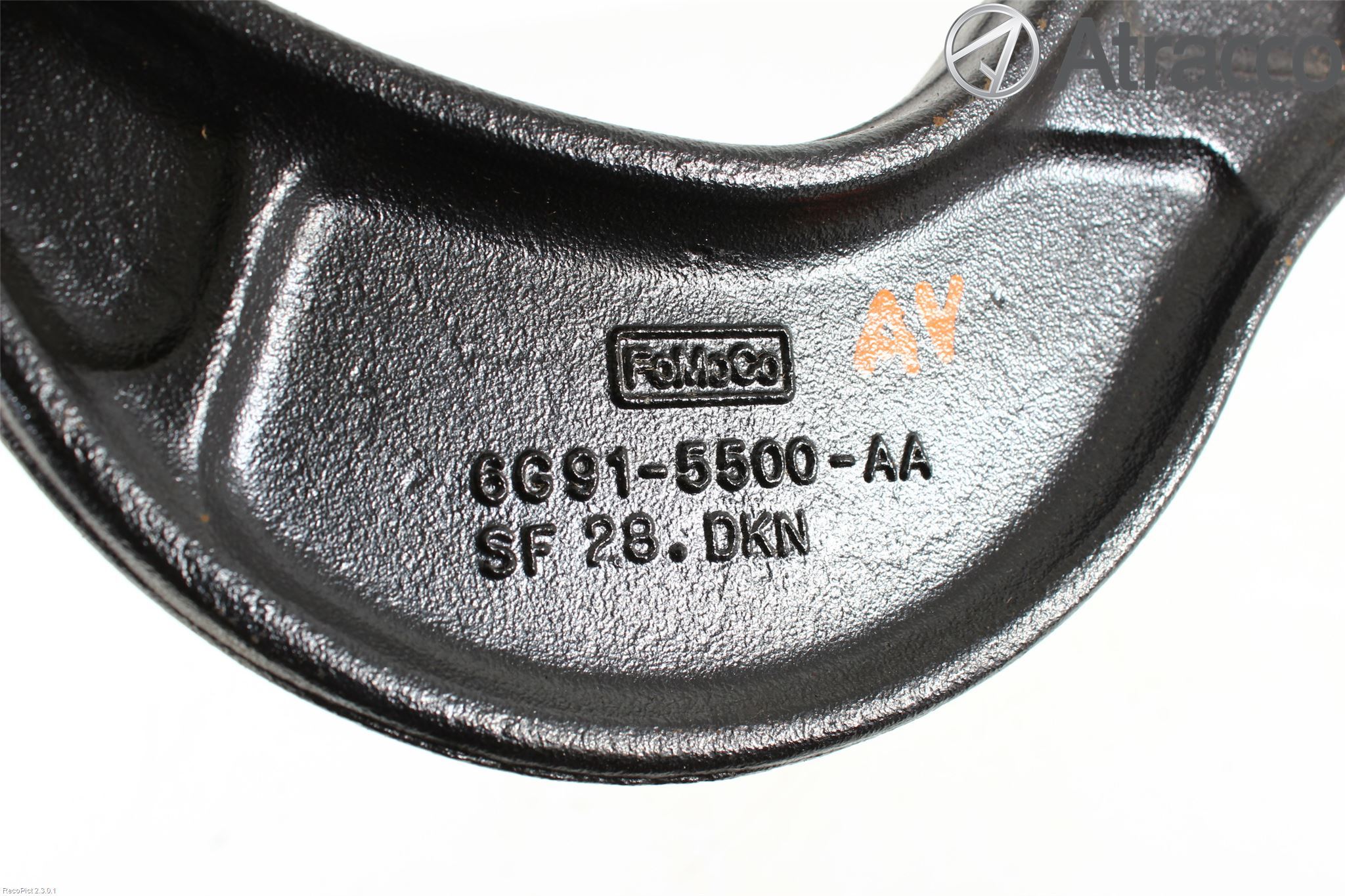Volvo V70 08-13 Bærearm Bak Høyre Øvre
