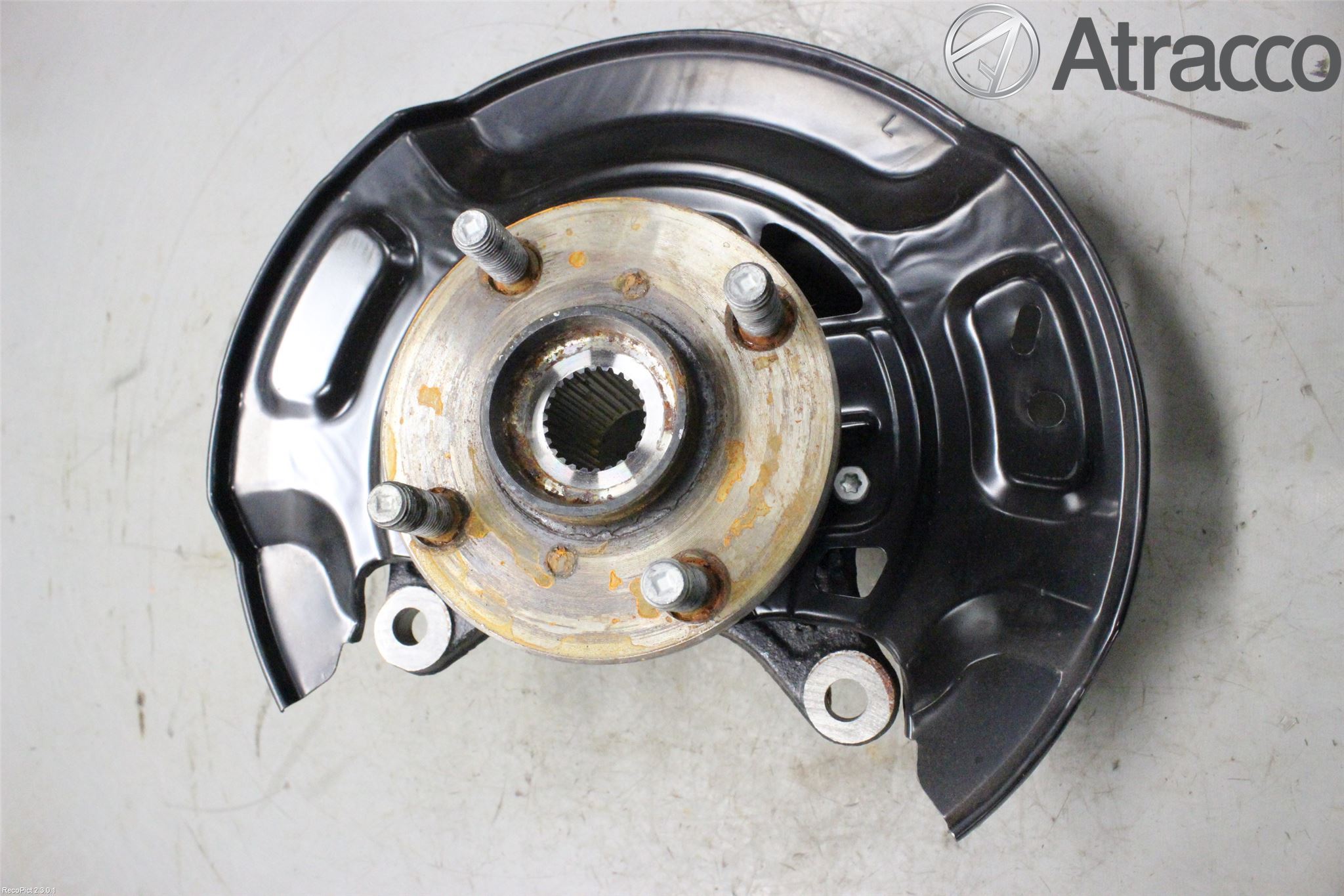 Toyota YARIS XP90 06-11 Spindel Vf