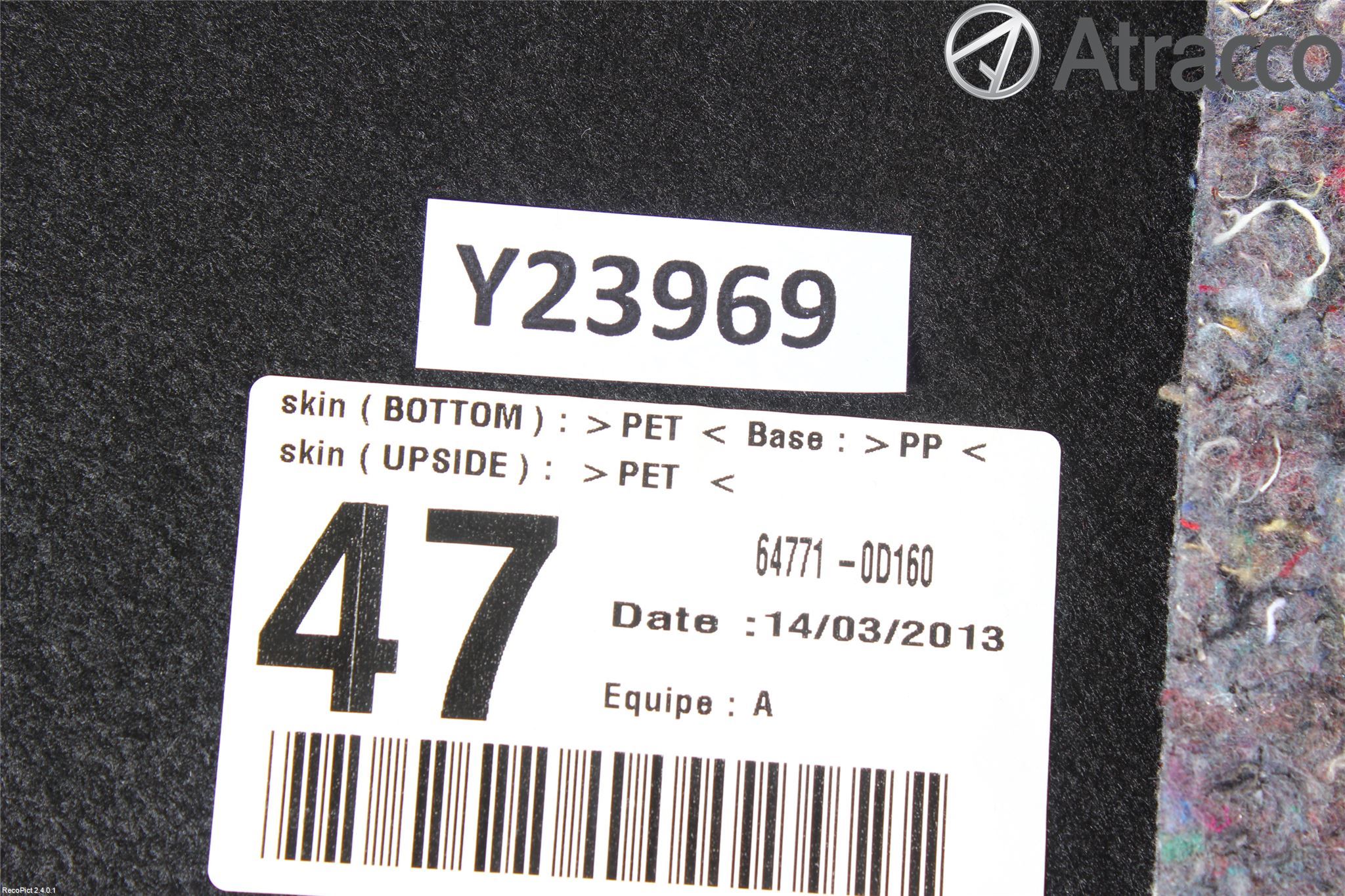 Toyota YARIS XP130 12-14 Innr Bagasjeromkledsel