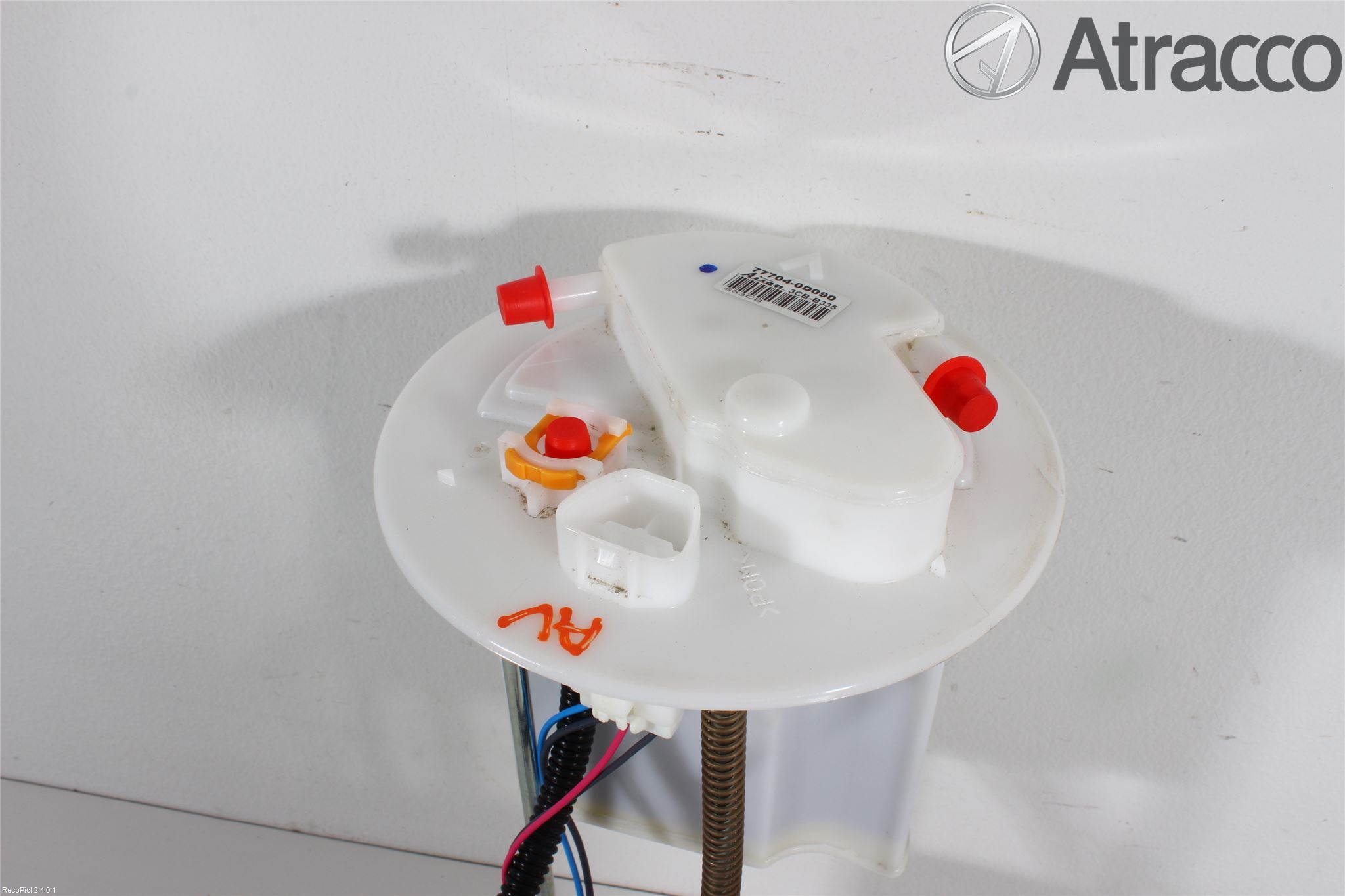 Toyota YARIS XP130 12-14 Drivstoffpumpe Fødepumpe El