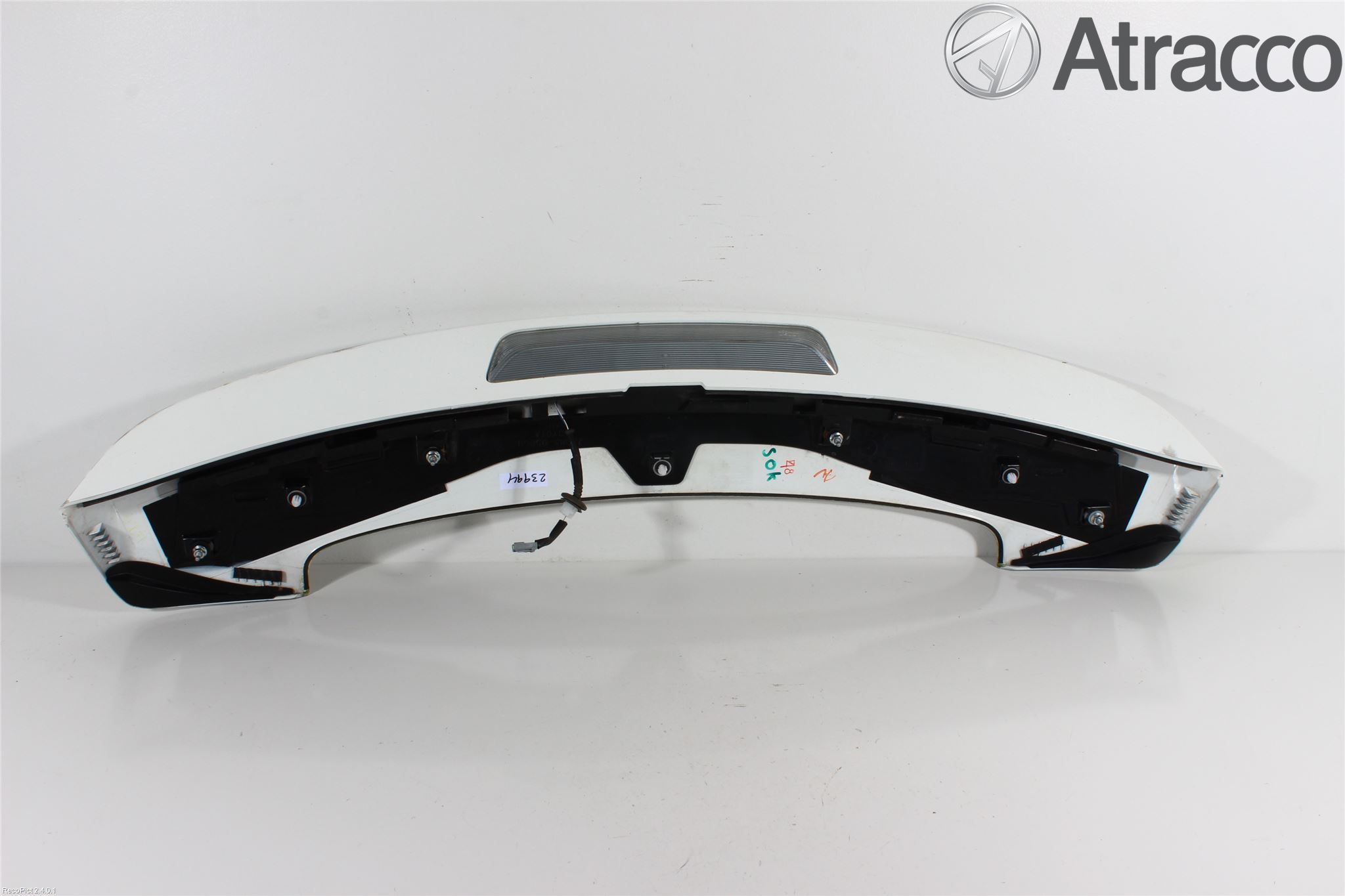 Toyota AVENSIS 09-15 Spoiler Bakluke