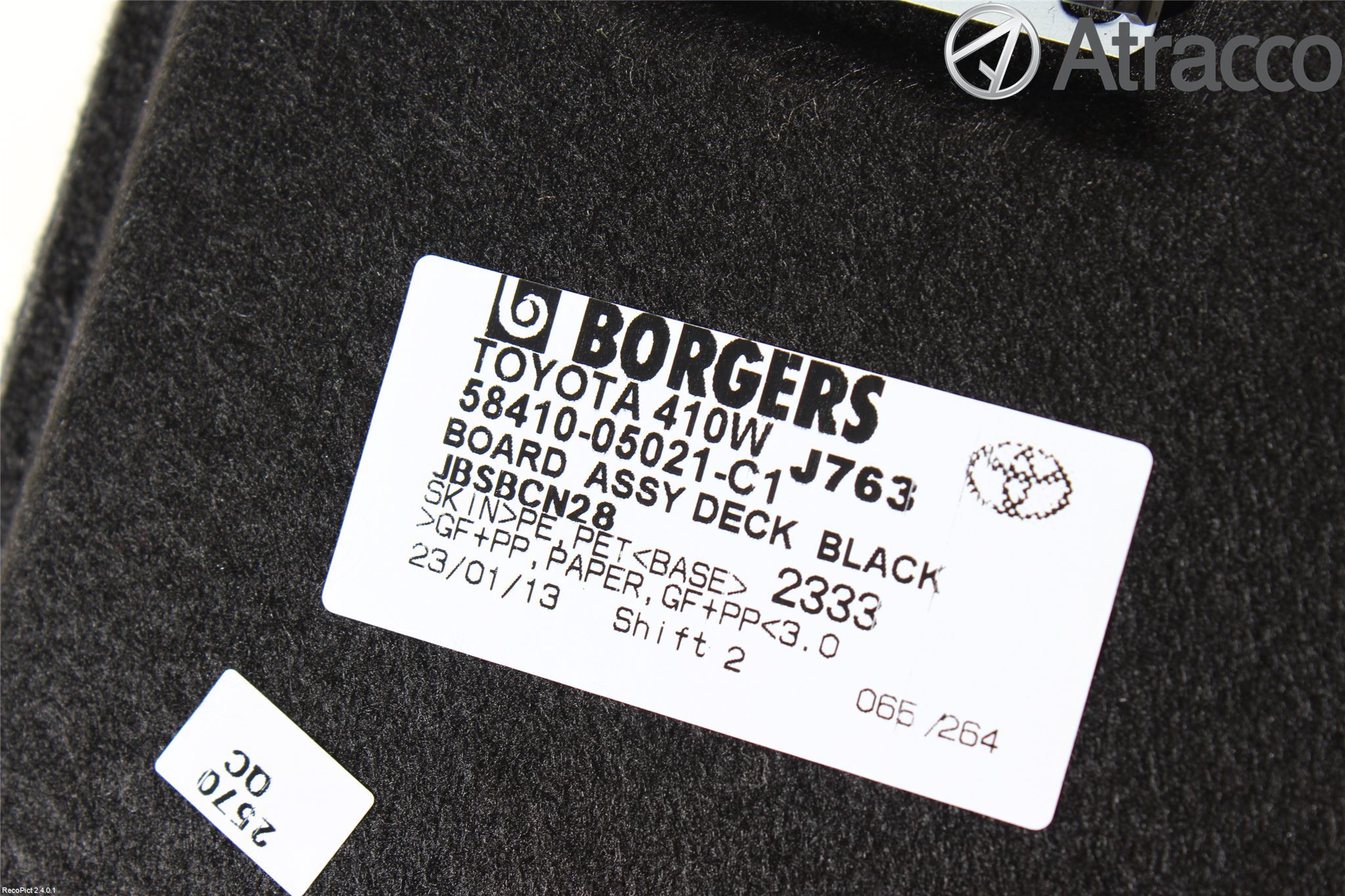 Toyota AVENSIS 09-15 Innr Bagasjeromkledsel