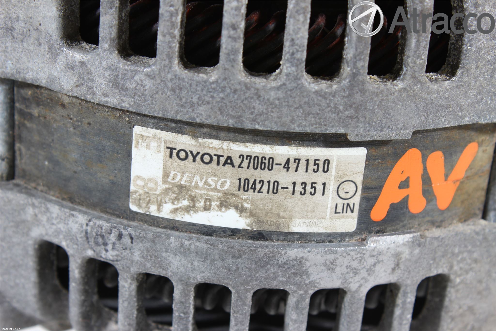 Toyota VERSO-S 11-16 Dynamo